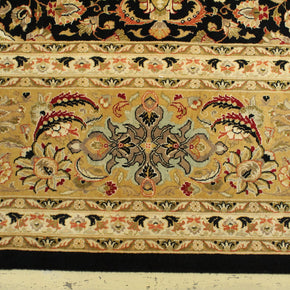Kashmiri Rug - 379 cm x 272 cm