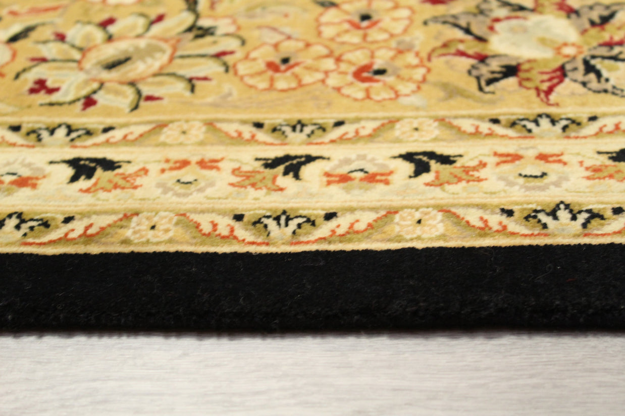 Kashmiri Rug - 379 cm x 272 cm