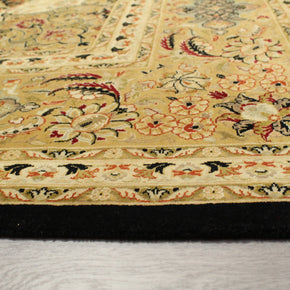 Kashmiri Rug - 379 cm x 272 cm