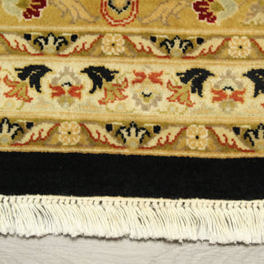 Kashmiri Rug - 379 cm x 272 cm