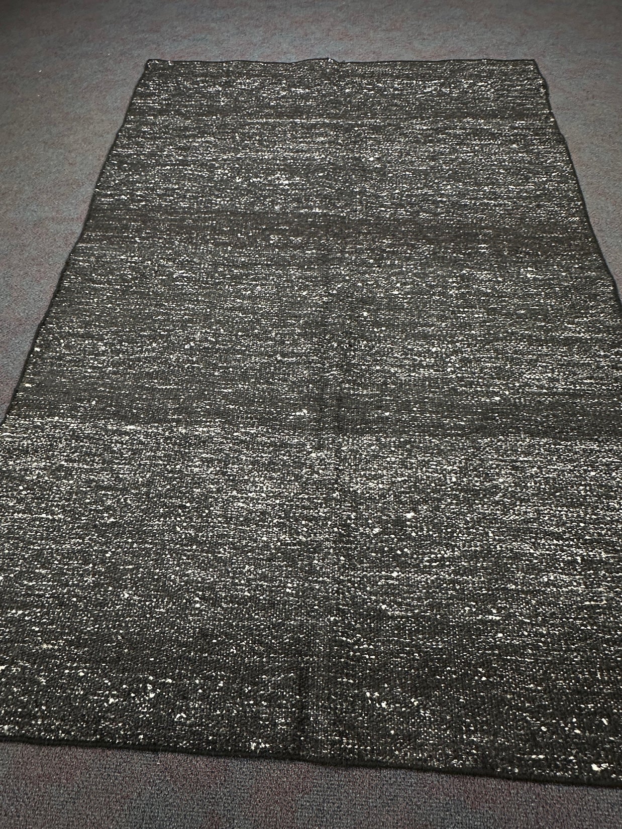 Indian Kilim Rug - 230 cm x 160 cm