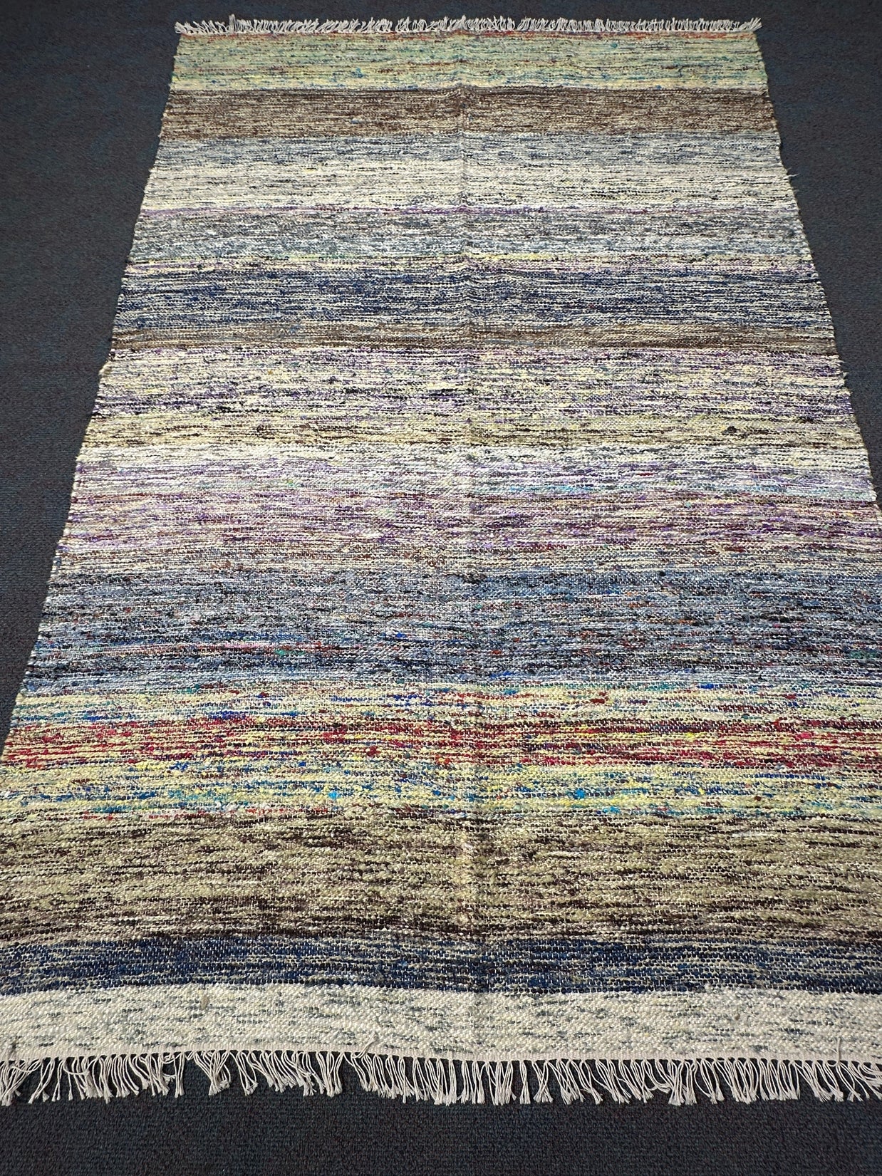 Indian Kilim Rug - 230 cm x 160 cm