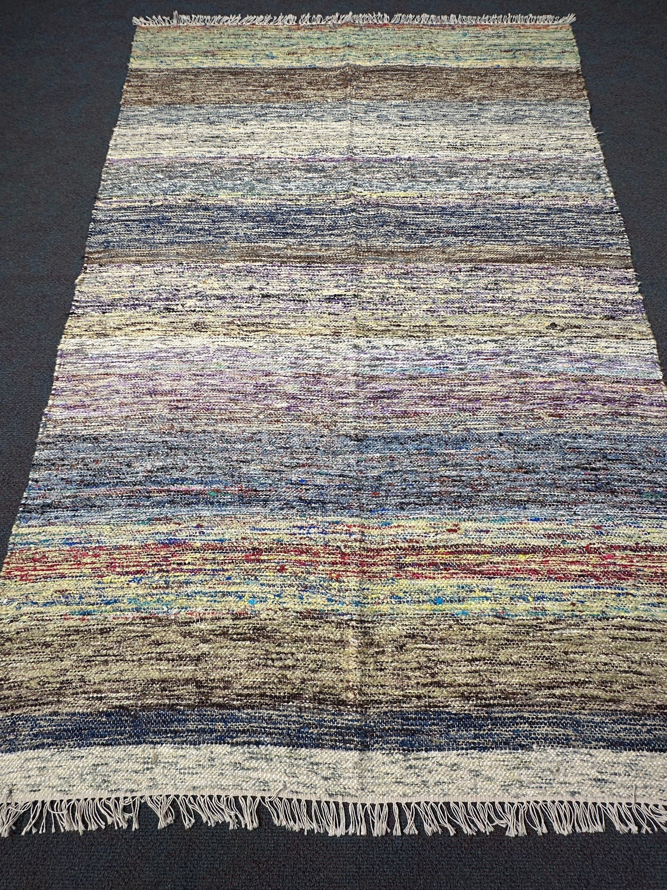 Indian Kilim Rug - 230 cm x 160 cm