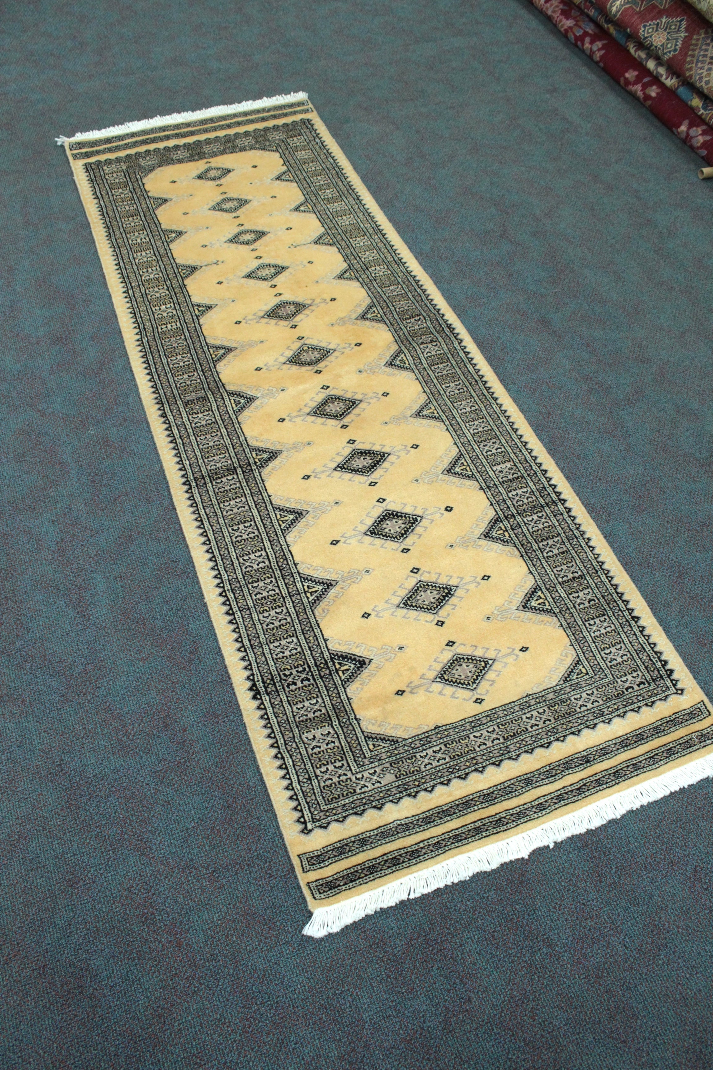 Jaldar Rug  - 233 cm x 81 cm