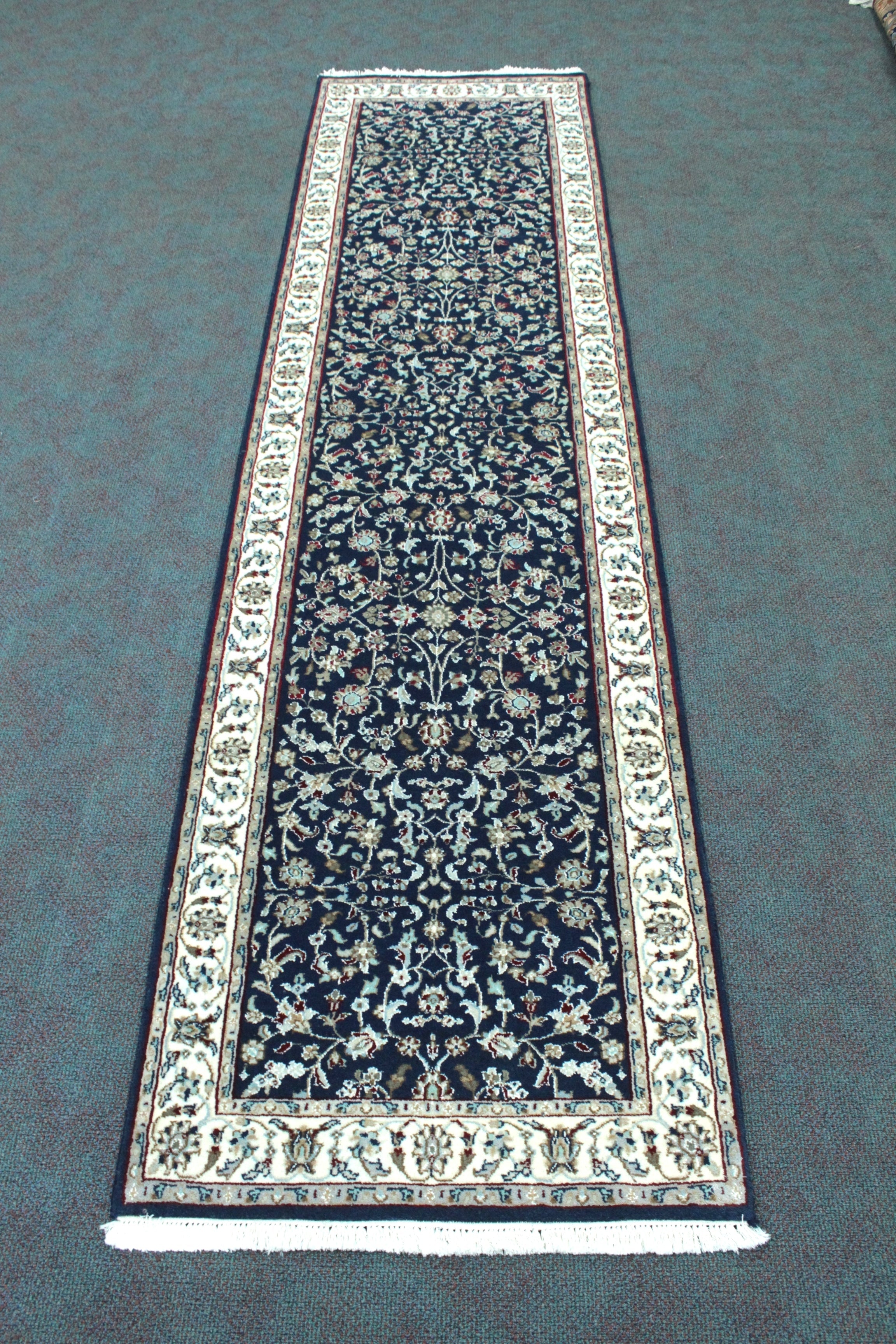 Nain Rug  - 309 cm x 80 cm
