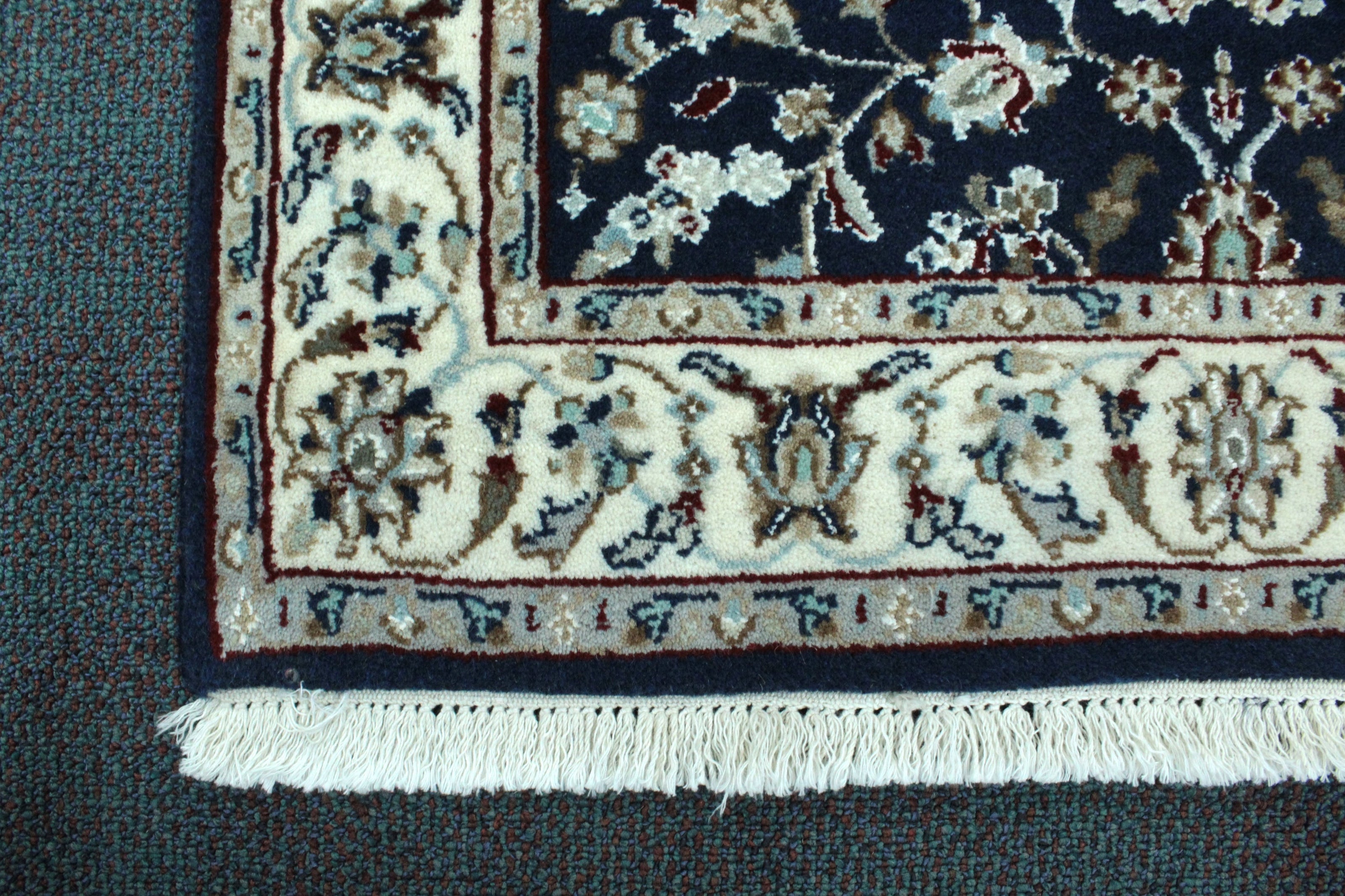 Nain Rug  - 309 cm x 80 cm