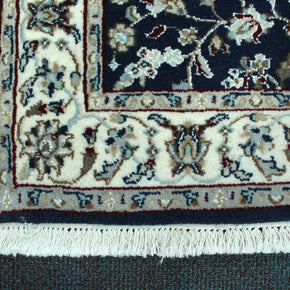 Nain Rug  - 309 cm x 80 cm