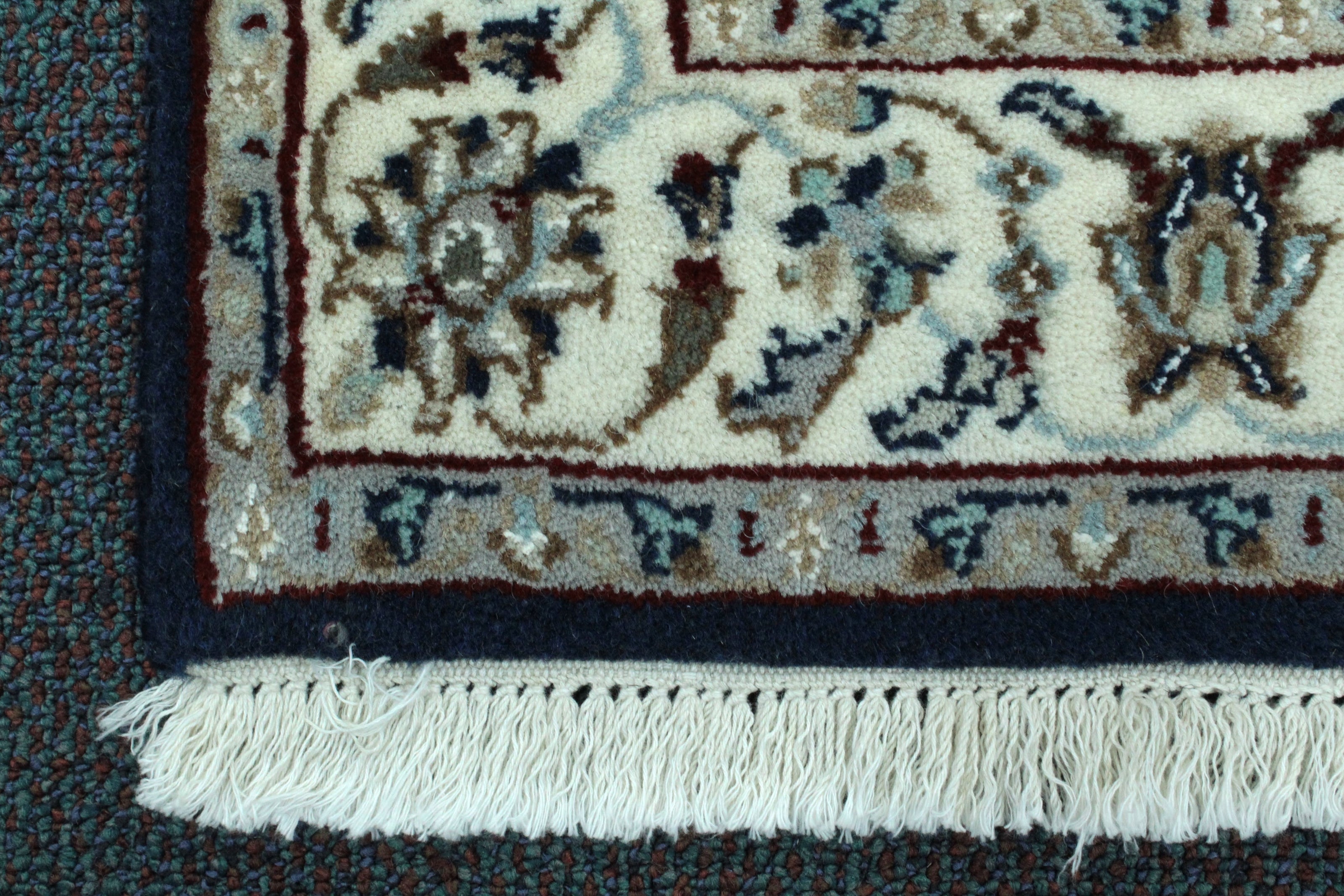 Nain Rug  - 309 cm x 80 cm