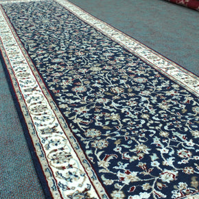 Nain Rug  - 309 cm x 80 cm