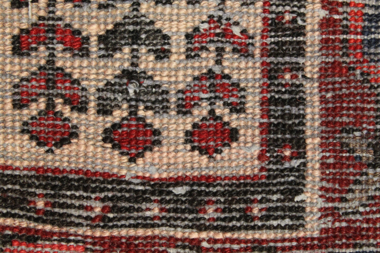 Bakhtiari Rug - 360 cm x 262 cm
