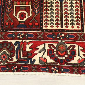 Bakhtiari Rug - 360 cm x 262 cm