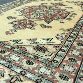 Jaldar Rug  - 324 cm x 81 cm