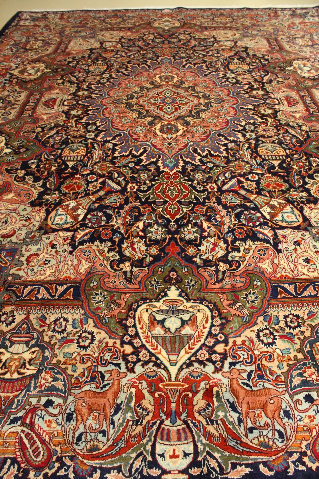 Mashad Rug - 402 cm x 305 cm