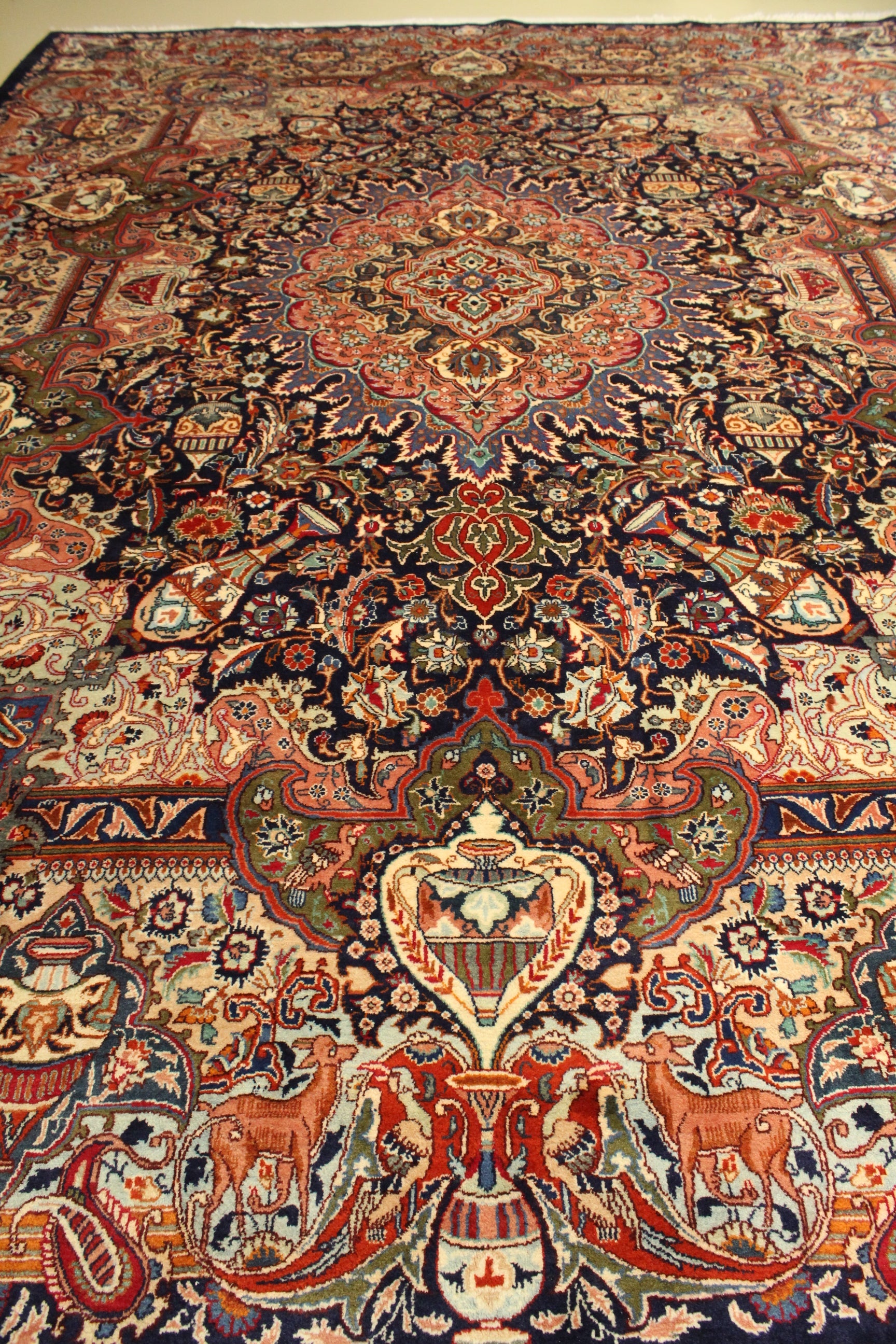 Mashad Rug - 402 cm x 305 cm
