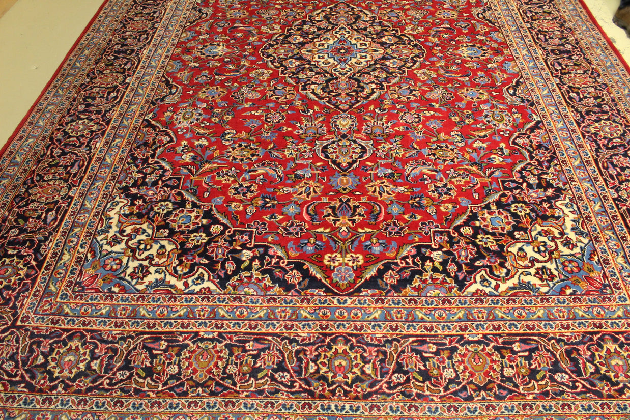 Kashan Rug - 392 cm x 292 cm