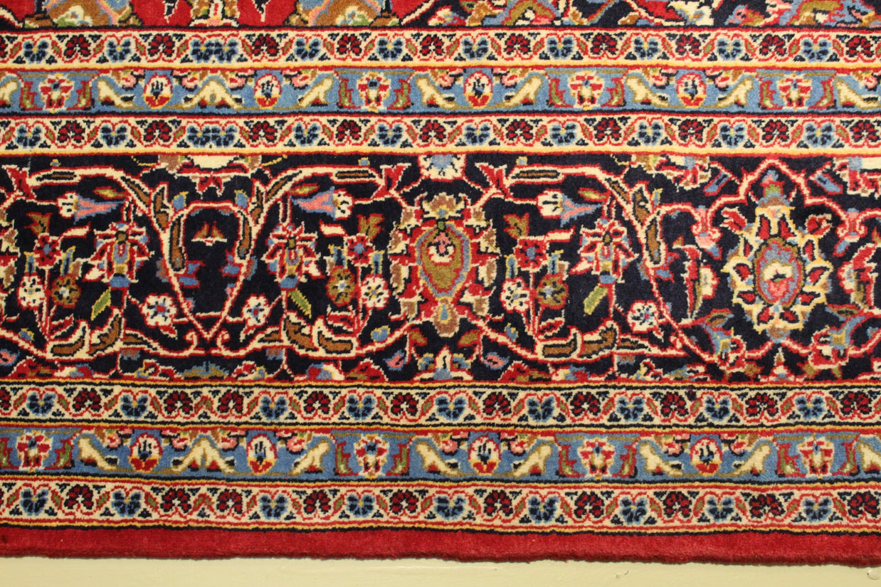 Kashan Rug - 392 cm x 292 cm