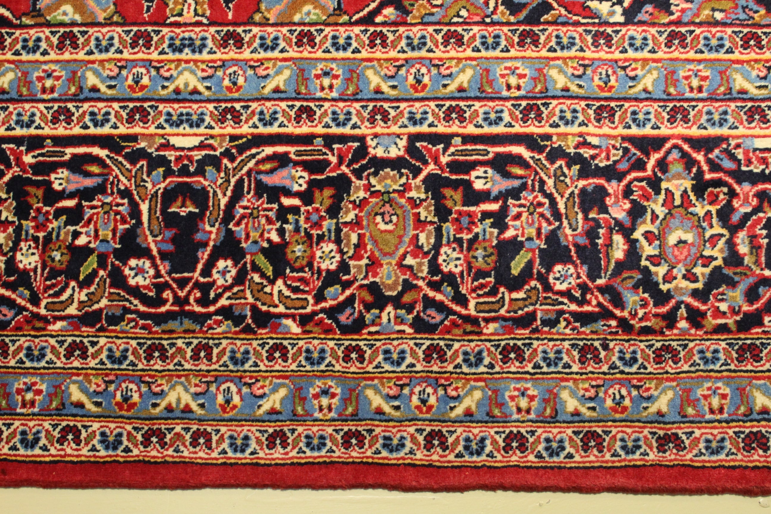Kashan Rug - 392 cm x 292 cm