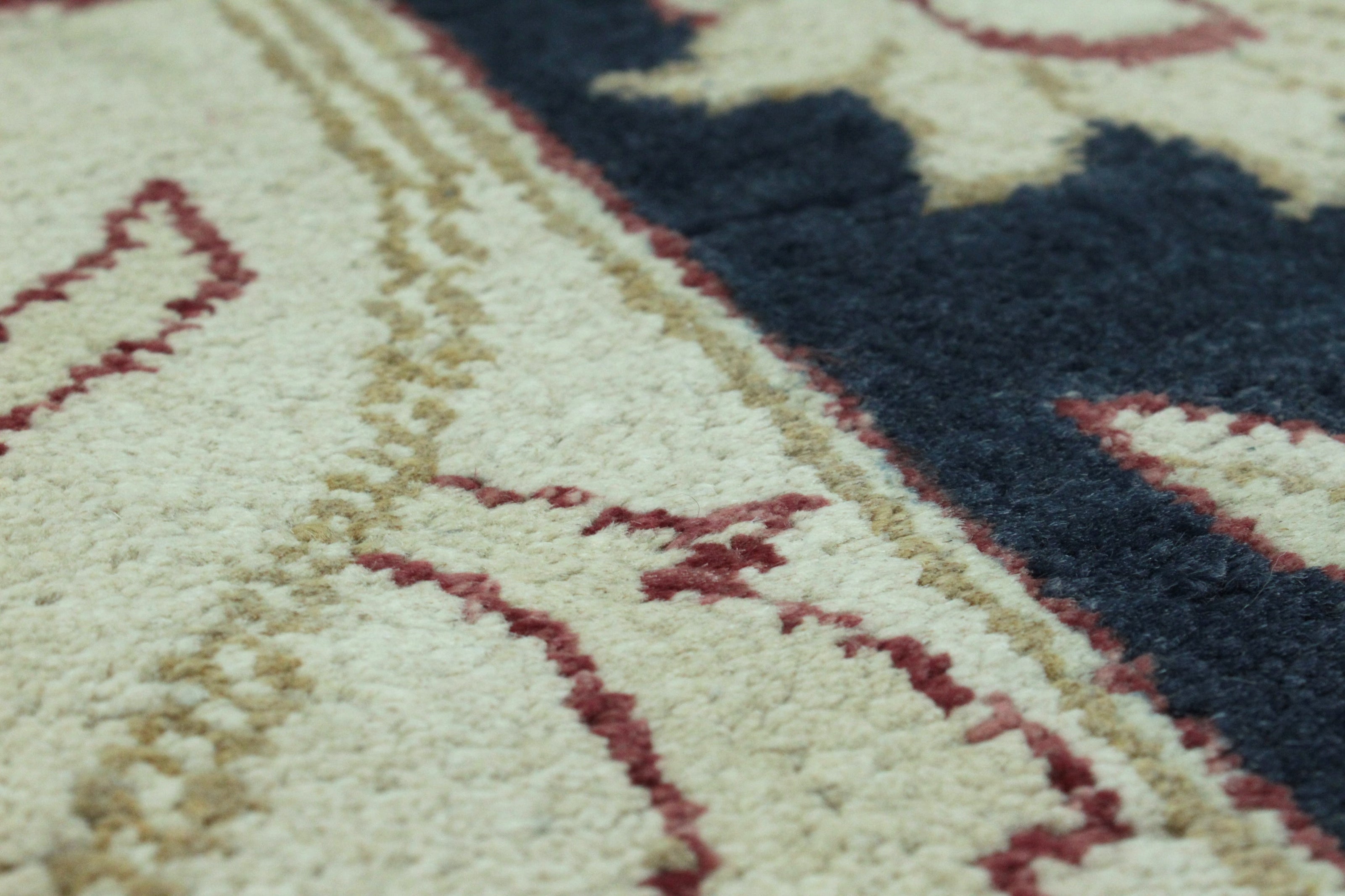 Ziegler Rug  - 387 cm x 87 cm