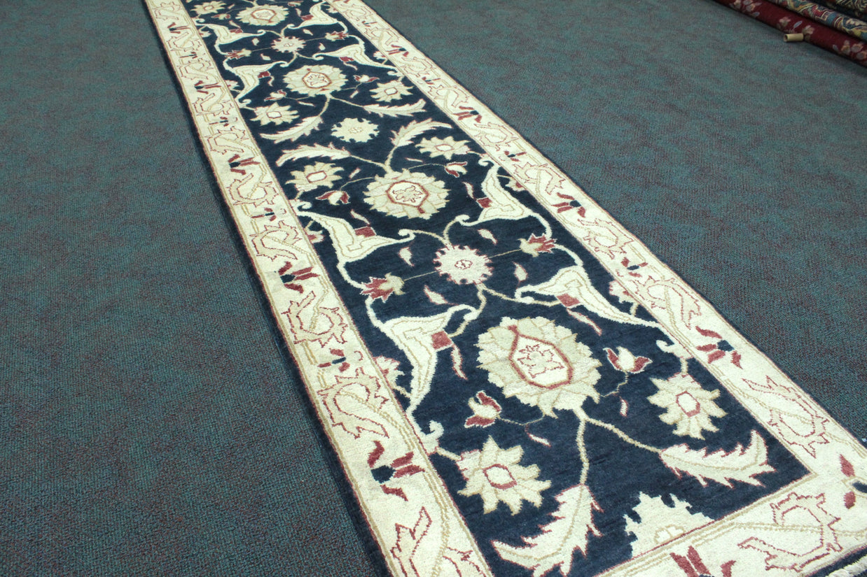 Ziegler Rug  - 387 cm x 87 cm