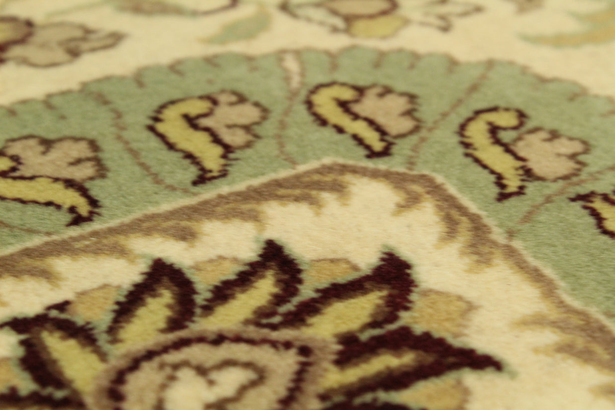 Kashmiri Rug - 366 cm x 275 cm