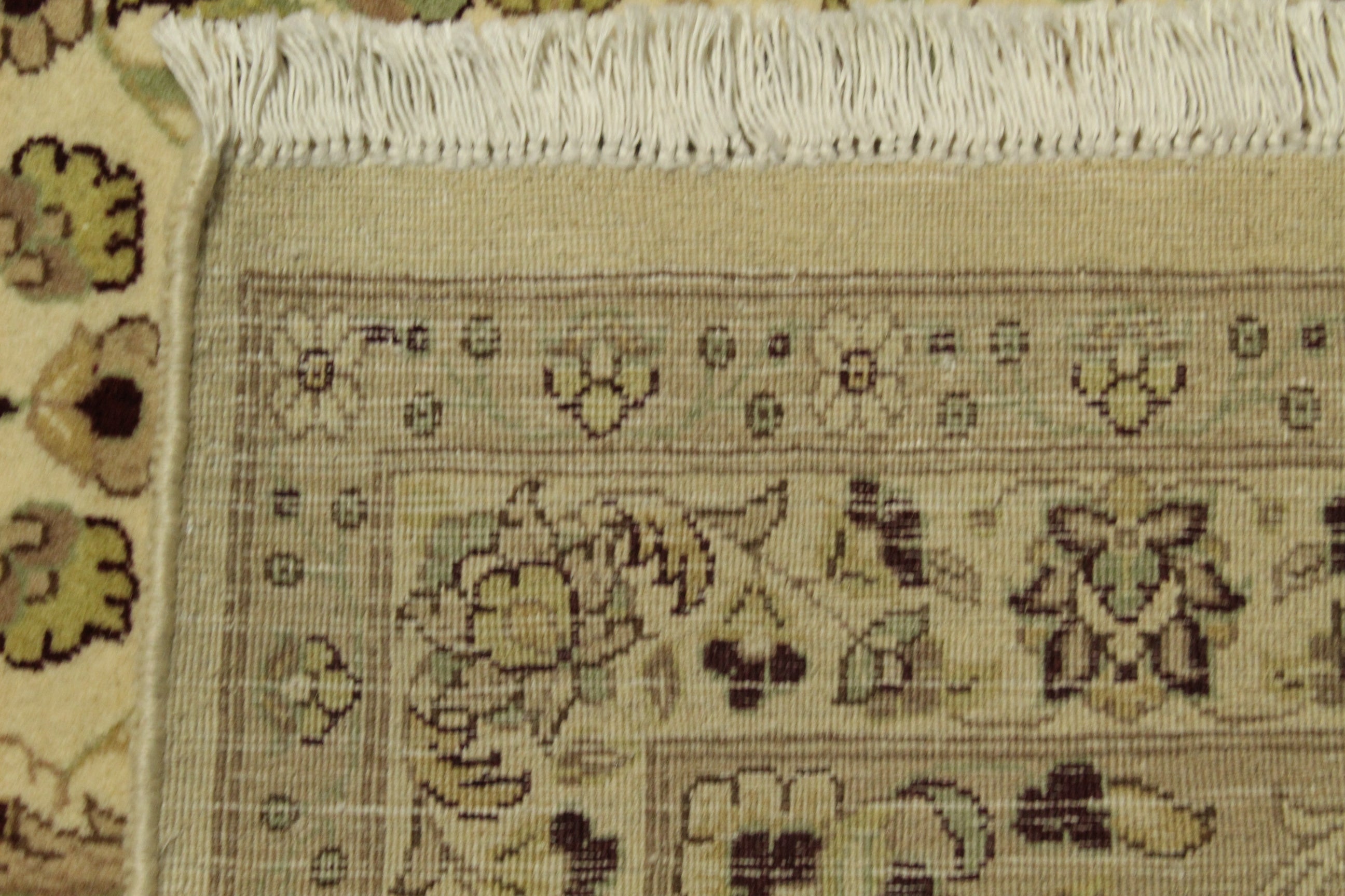 Kashmiri Rug - 366 cm x 275 cm