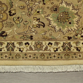 Kashmiri Rug - 366 cm x 275 cm