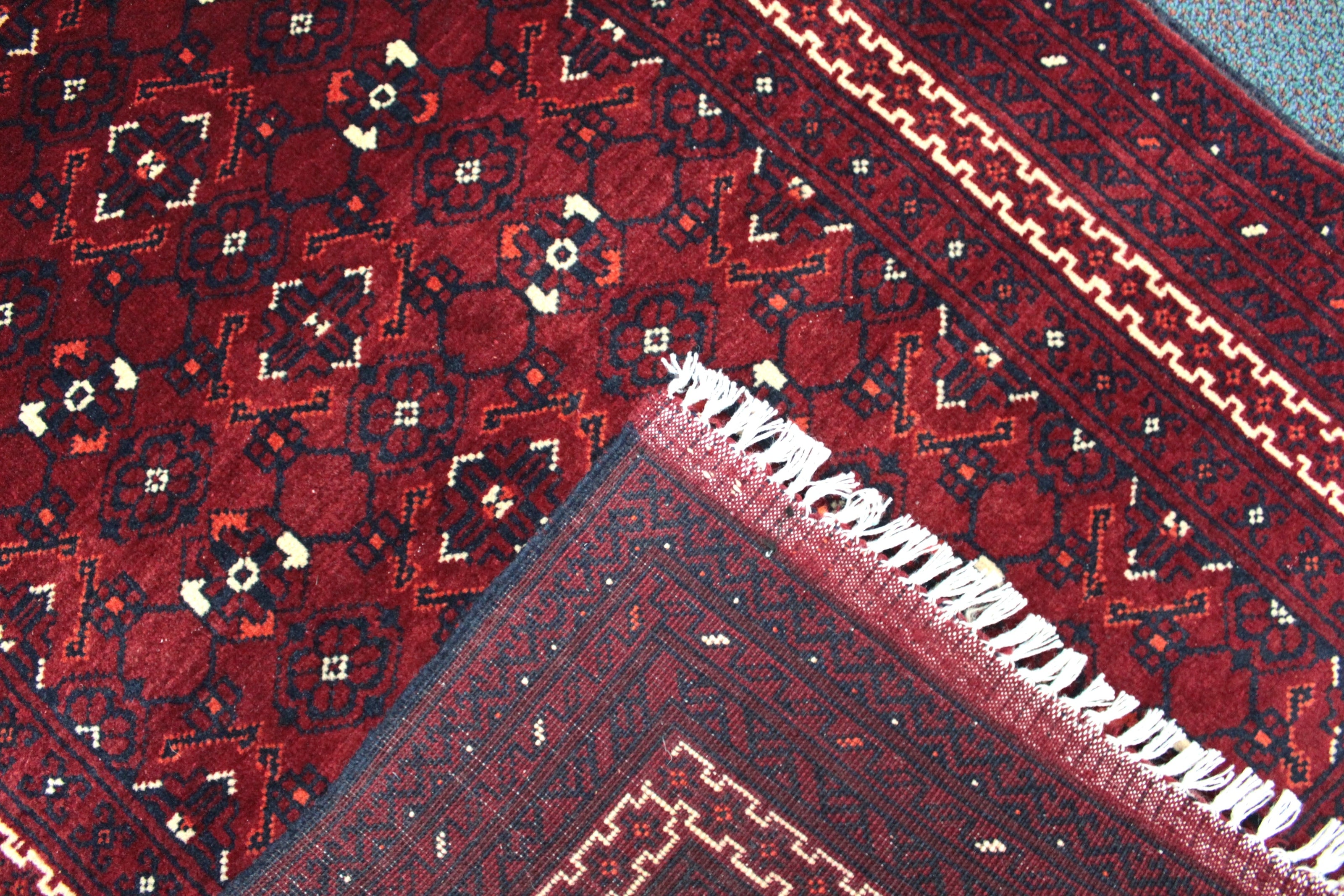 Roshnai Rug  - 286 cm x 88 cm