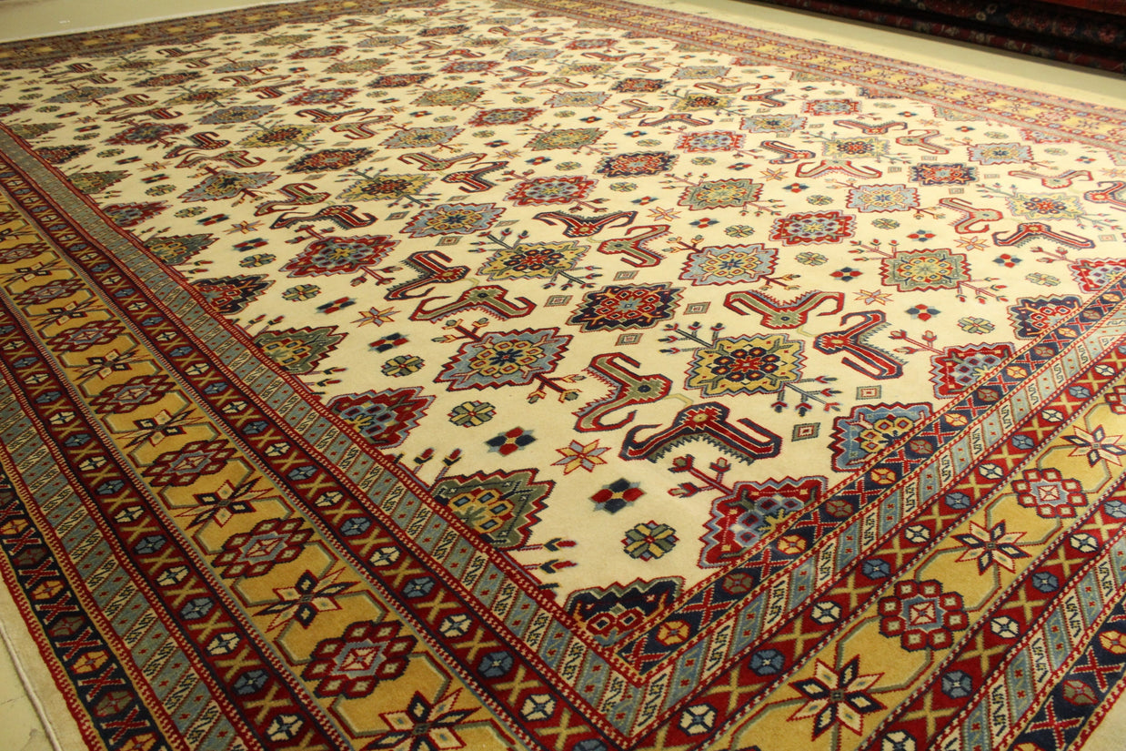 Shirvan Rug - 360 cm x 281 cm
