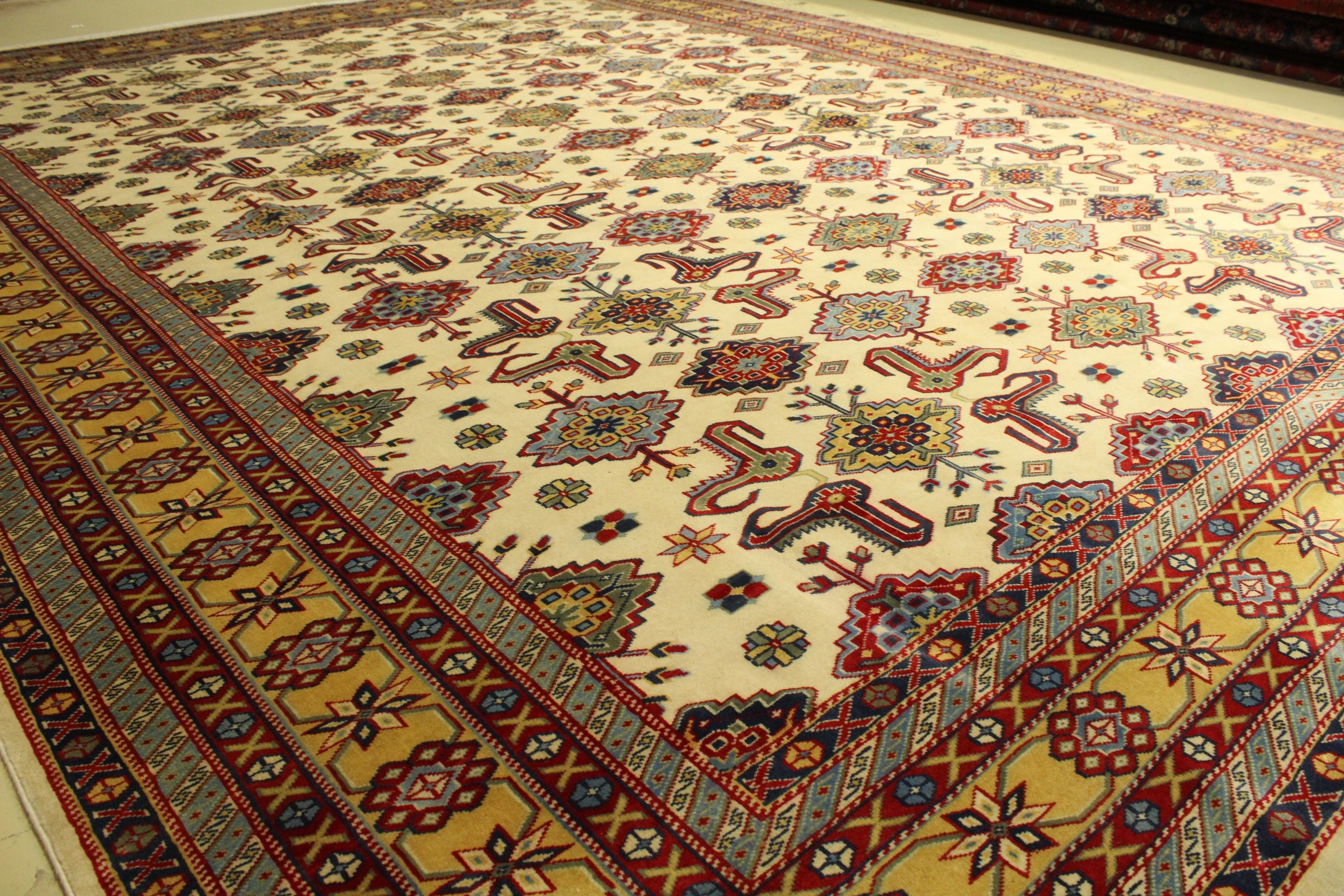 Shirvan Rug - 360 cm x 281 cm