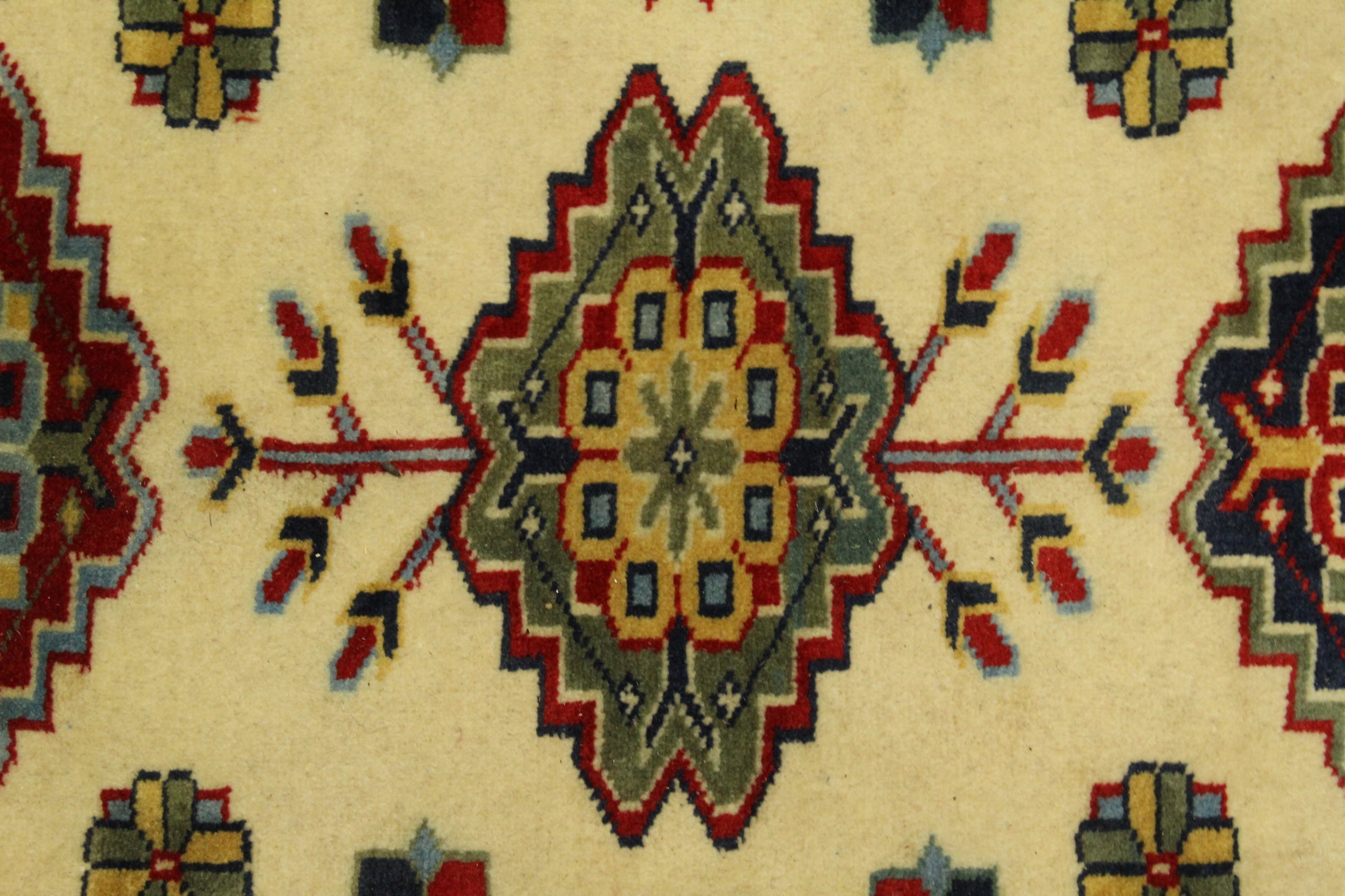 Shirvan Rug - 360 cm x 281 cm