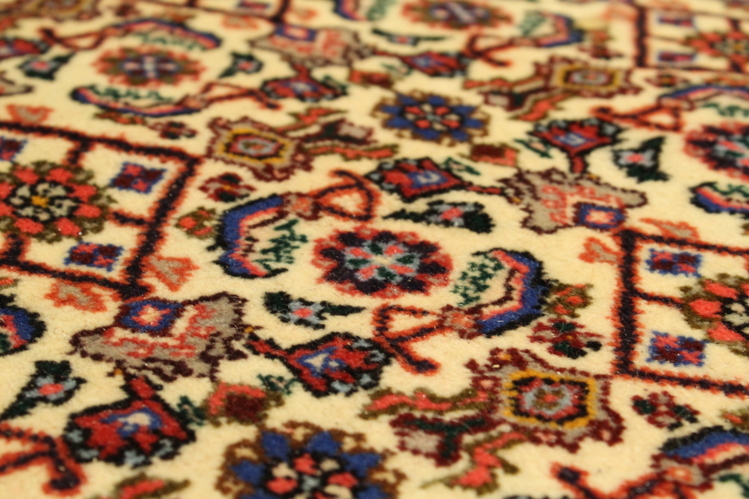 Bidjar Rug - 397 cm x 306 cm