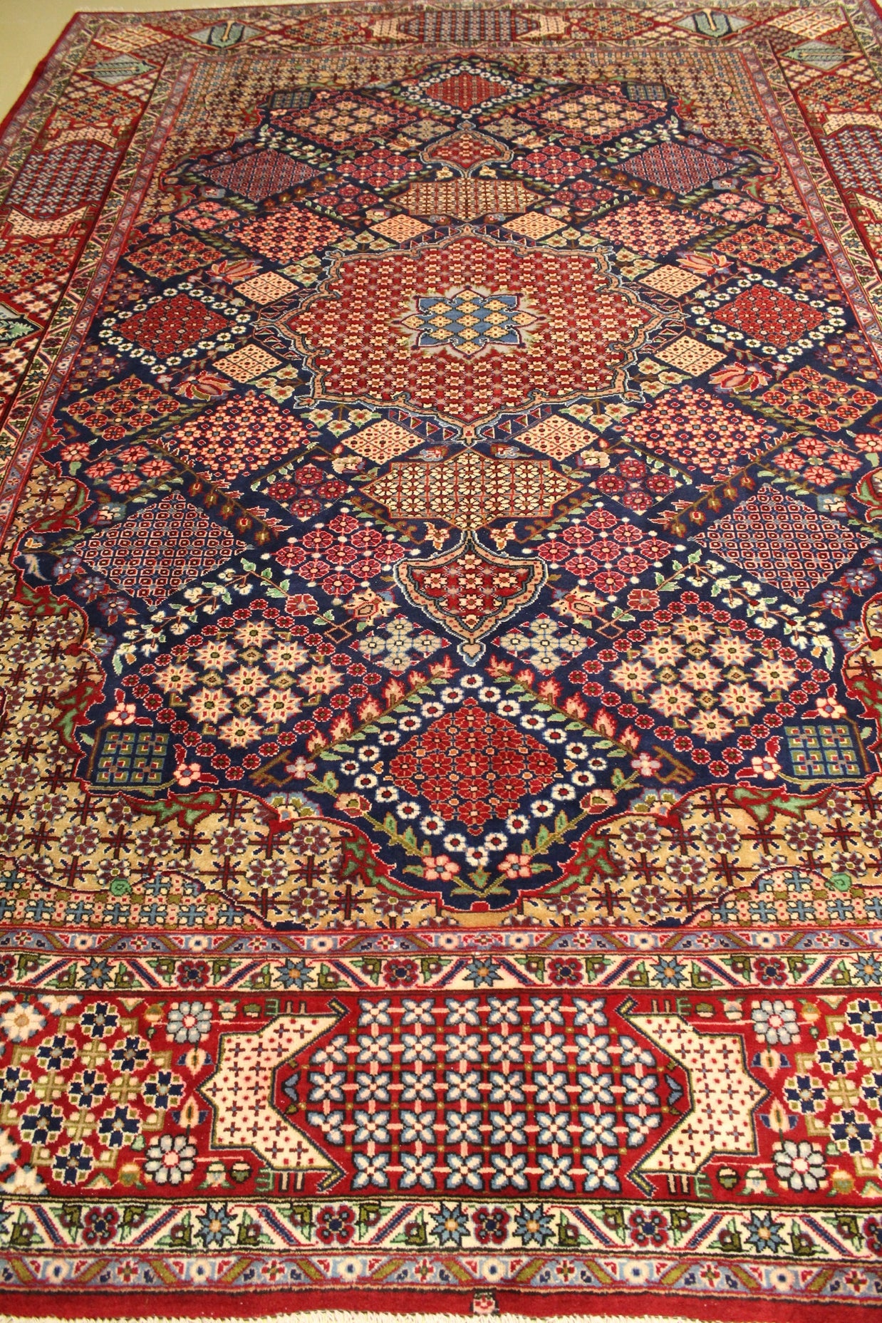 Najafabad Rug - 425 cm x 303 cm