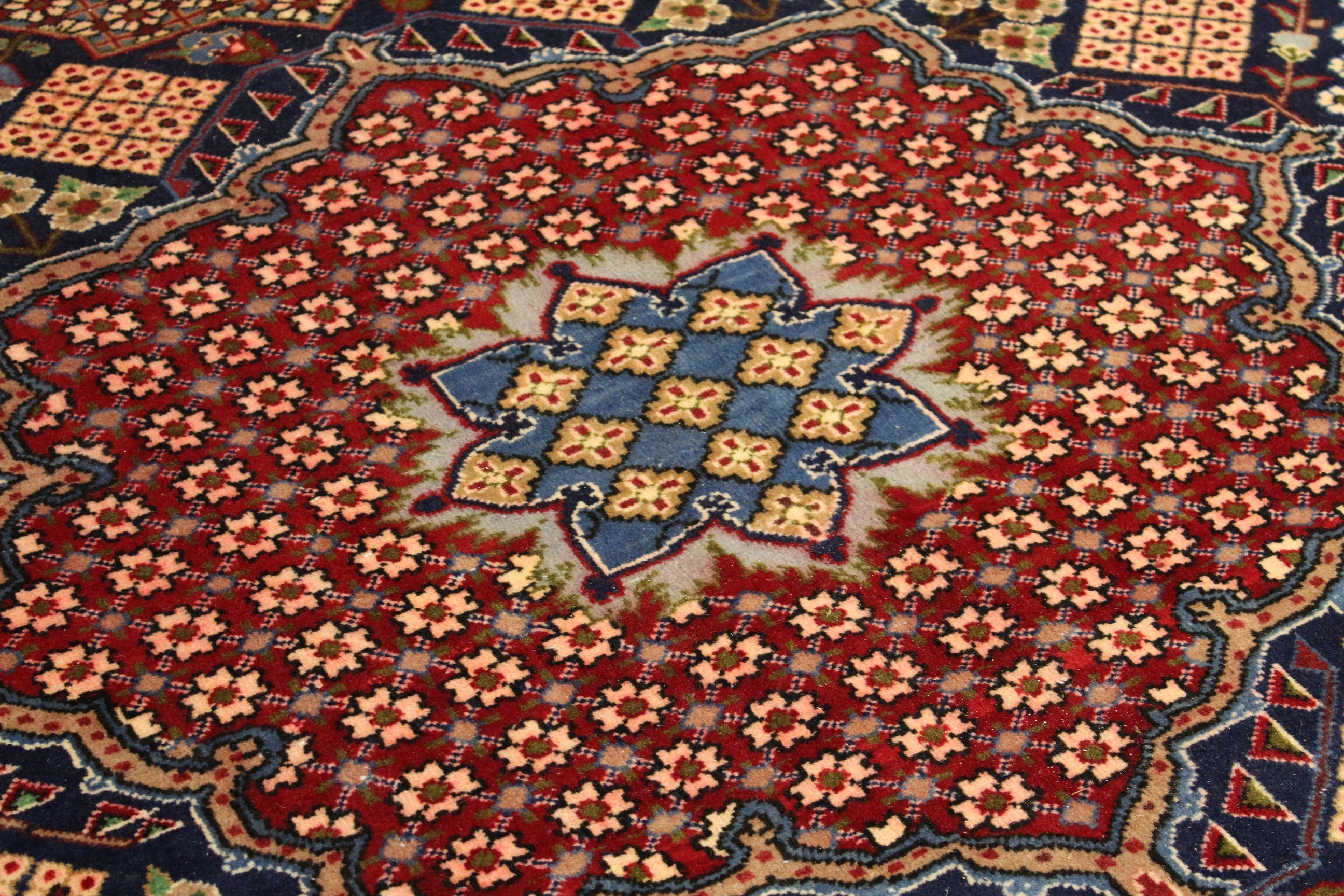 Najafabad Rug - 425 cm x 303 cm