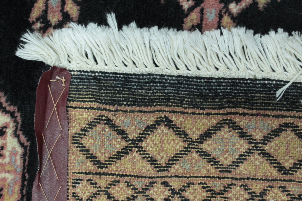 Bokhara Rug  - 412 cm x 82 cm