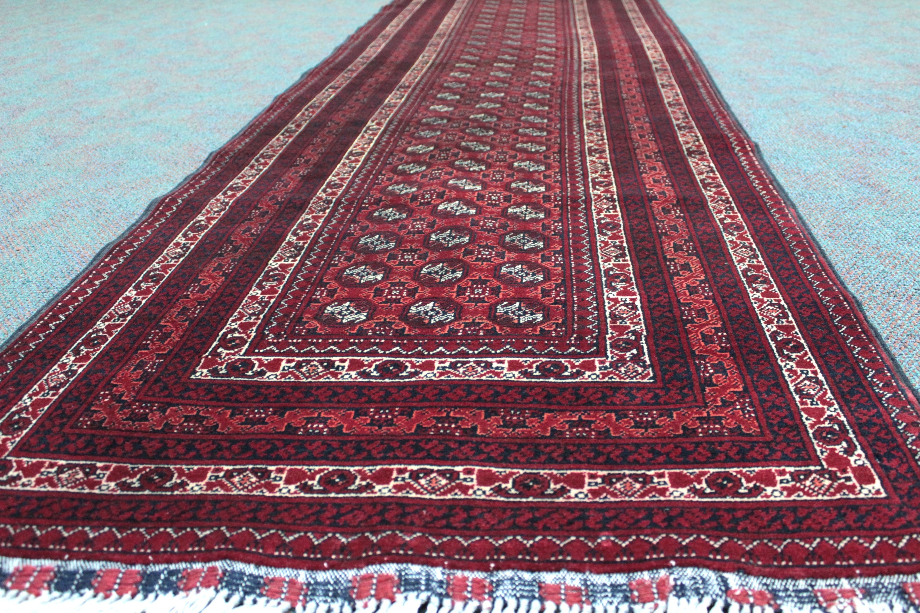 Roshnai Rug  - 293 cm x 87 cm