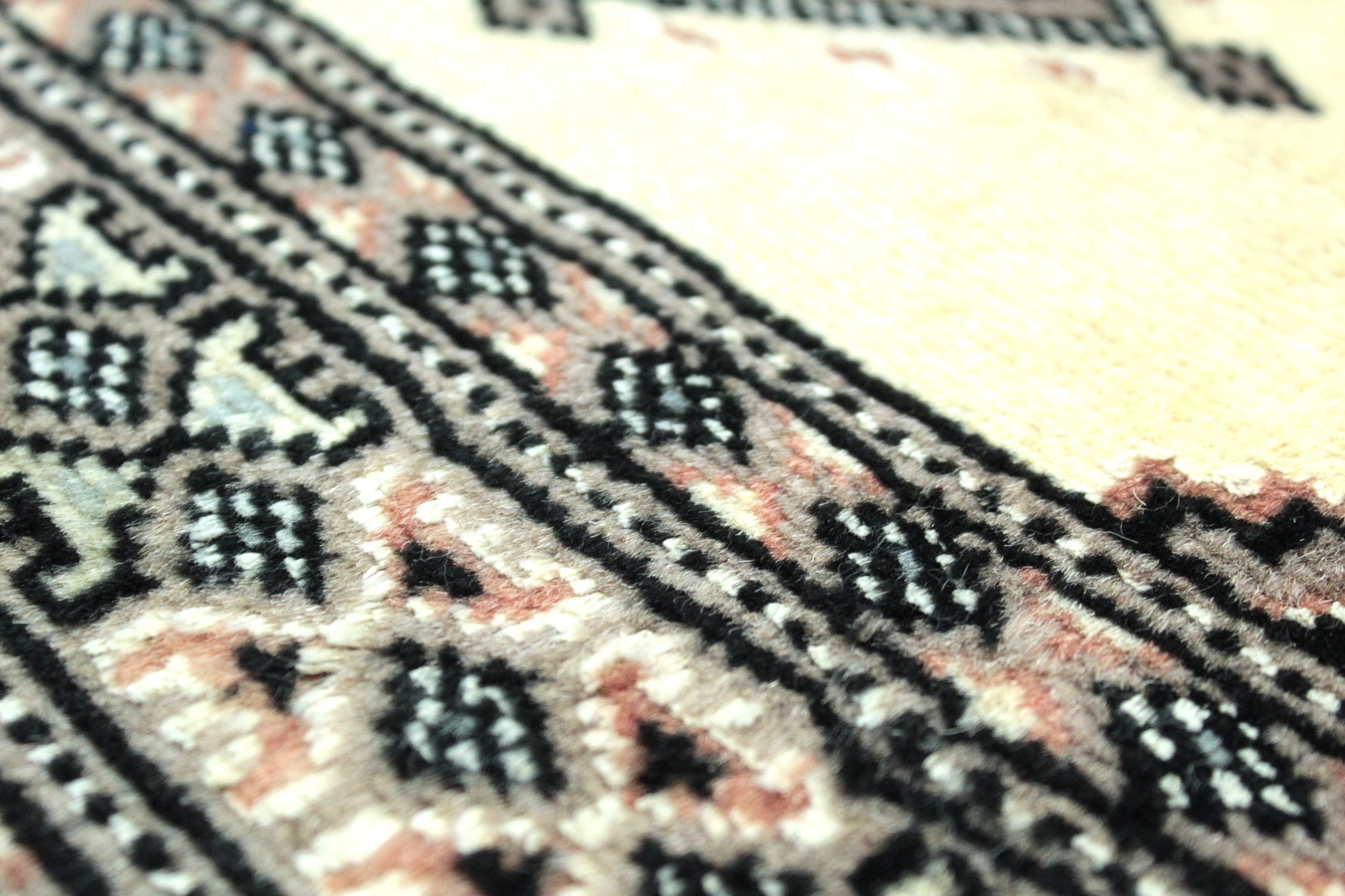 Jaldar Rug  - 395 cm x 96 cm