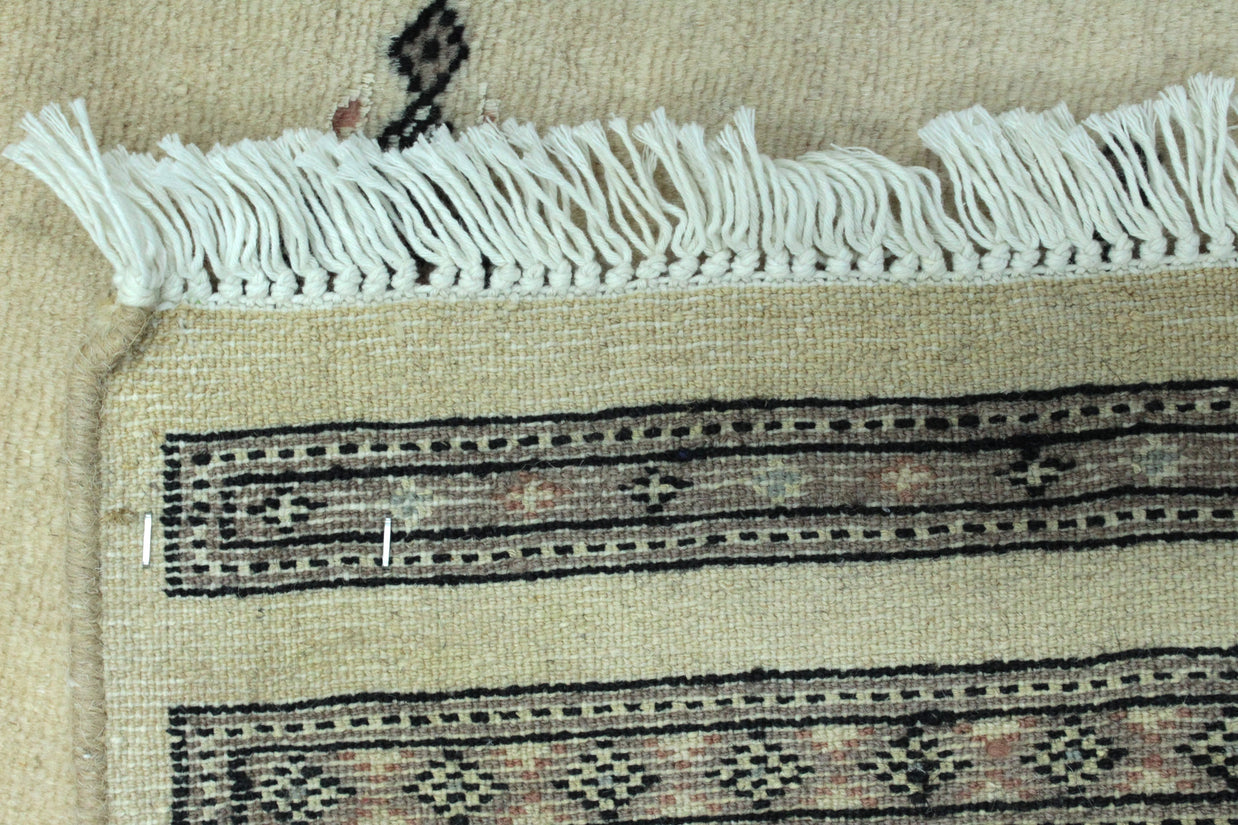 Jaldar Rug  - 395 cm x 96 cm