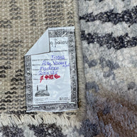 Modern Indian Hand made Rug 200x135