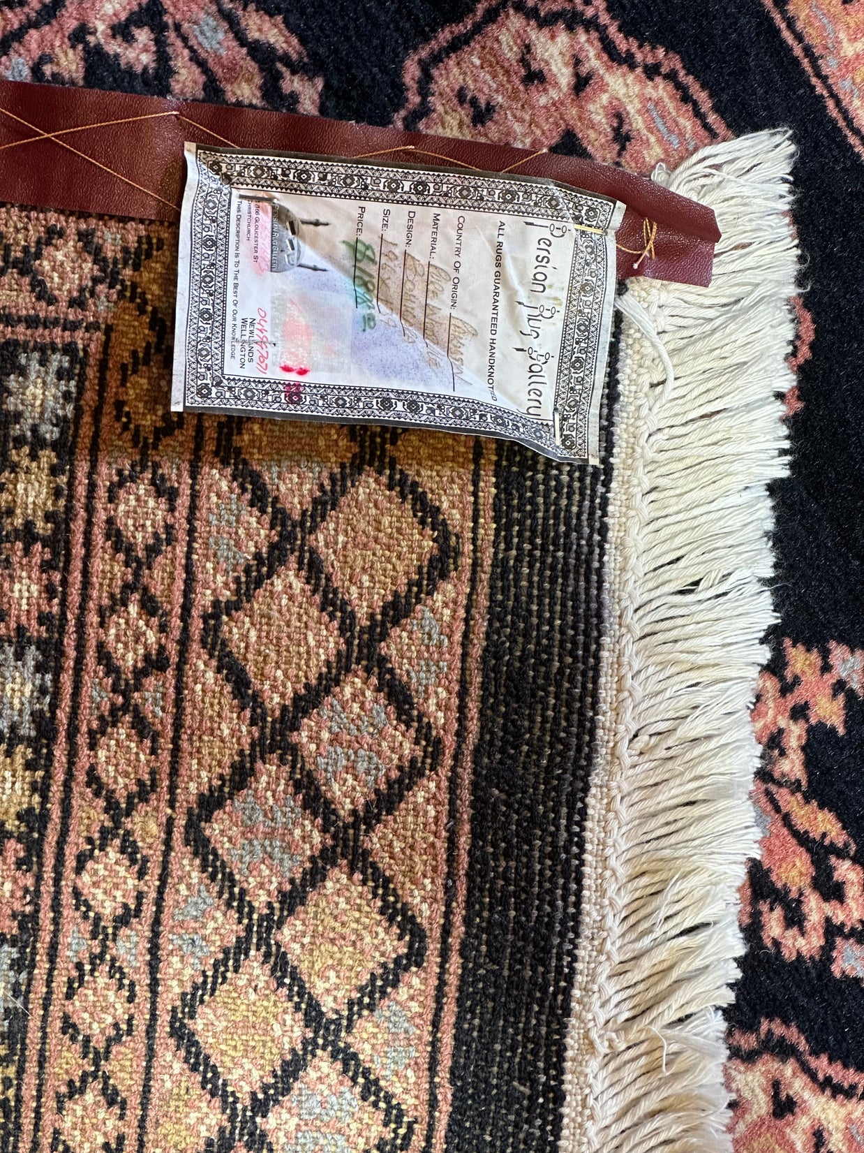 Bohkara hand knotted Pakistan 196x139cm