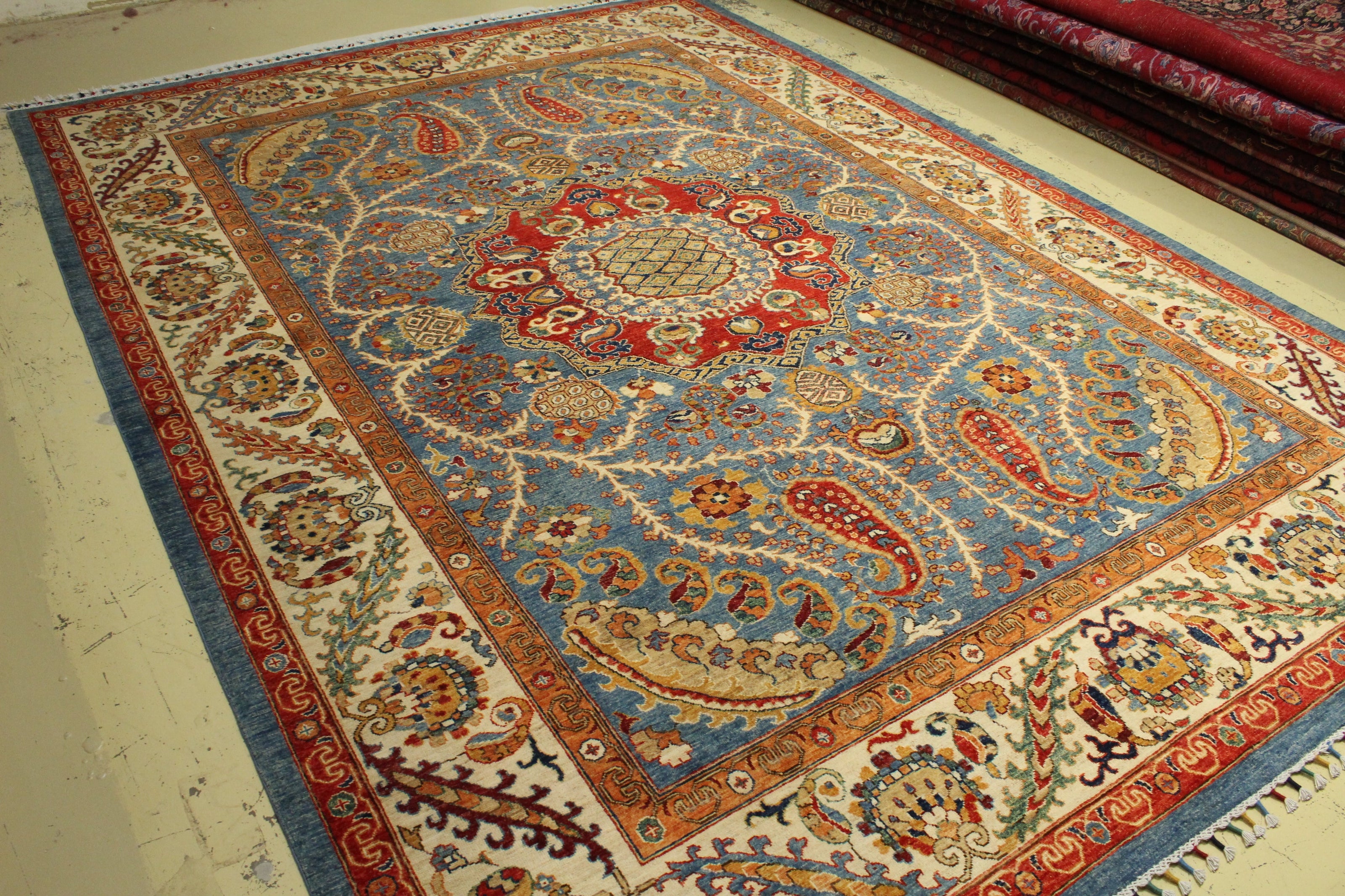 Sultani Rug - 371 cm x 270 cm