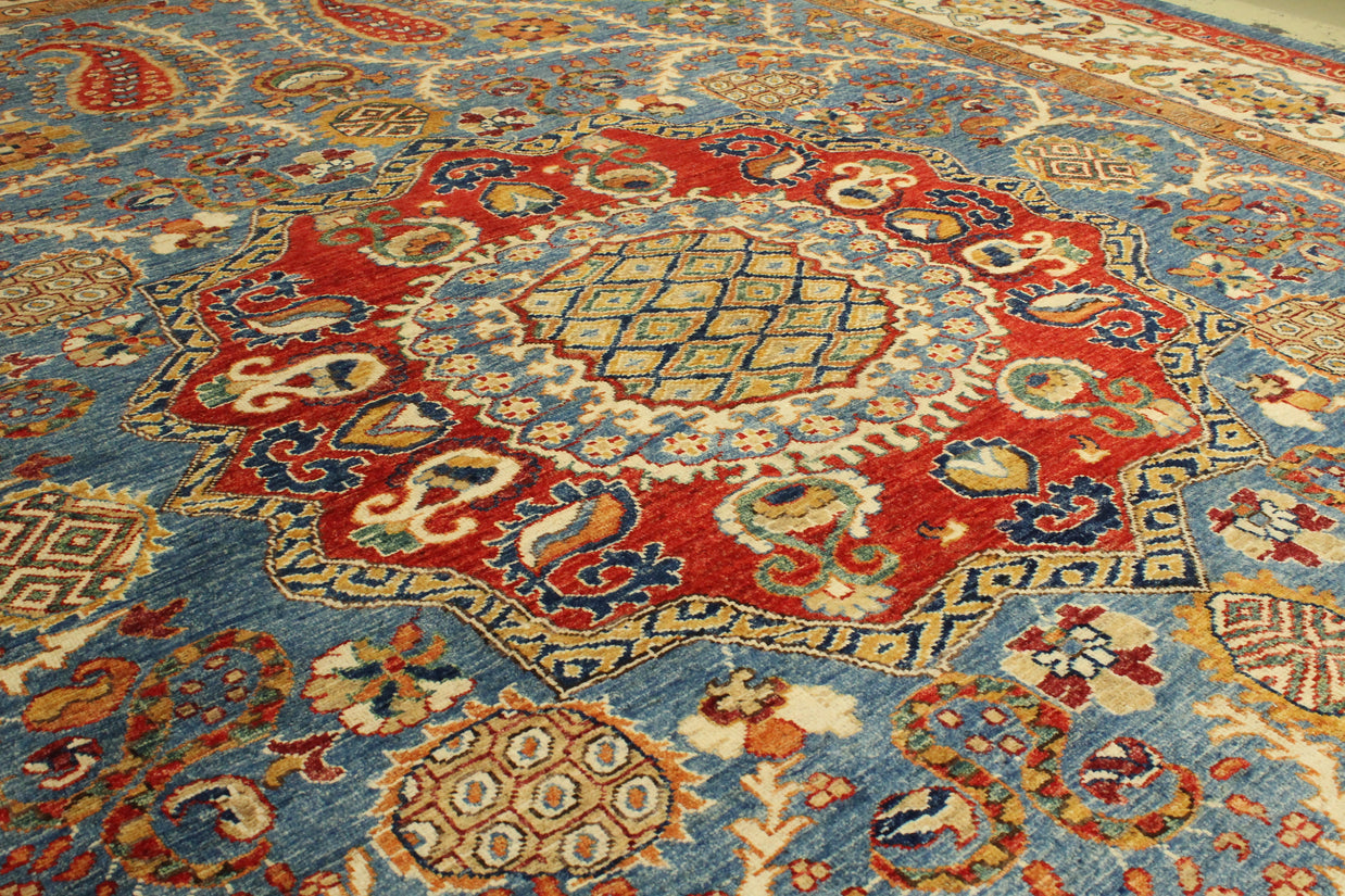 Sultani Rug - 371 cm x 270 cm