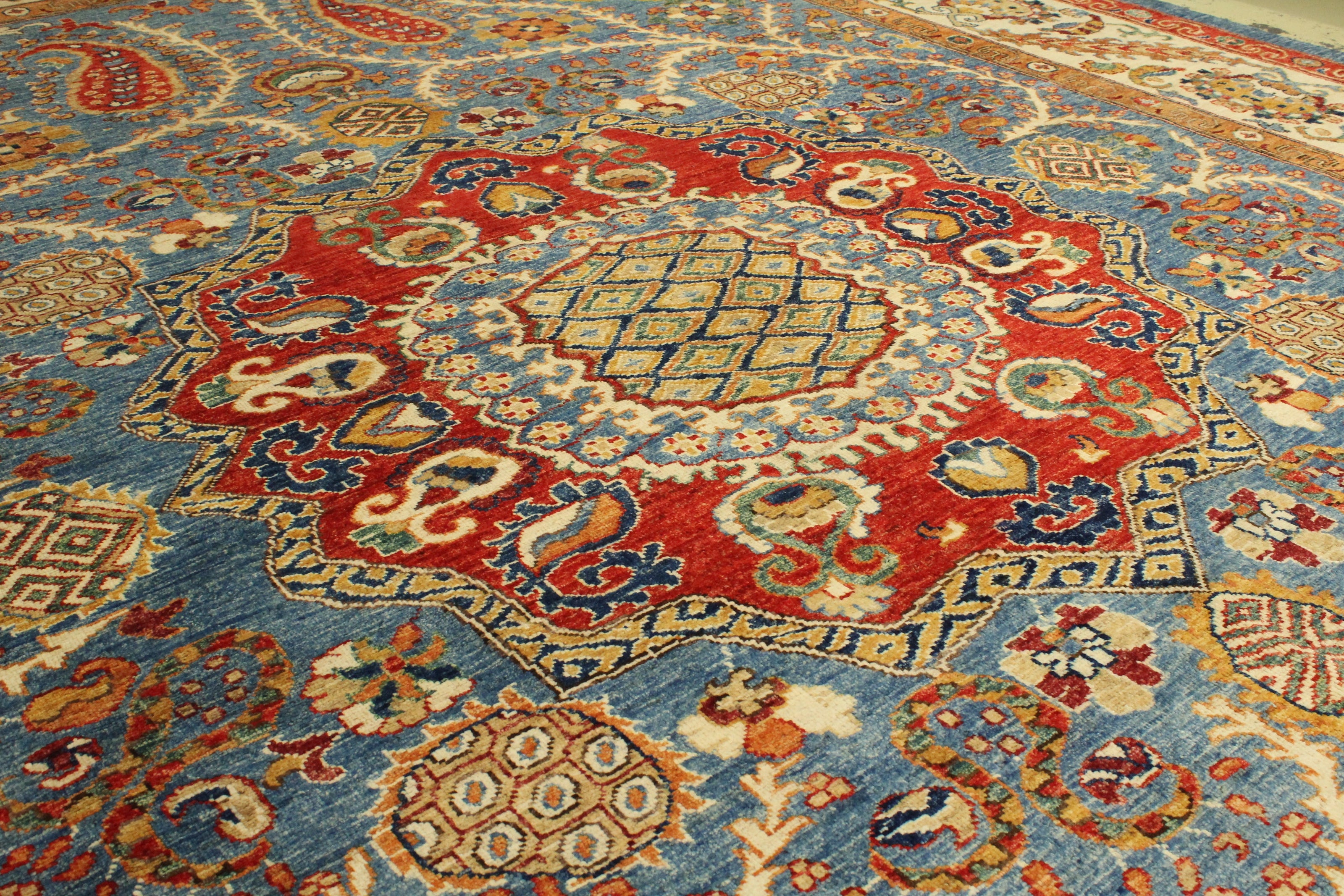 Sultani Rug - 371 cm x 270 cm
