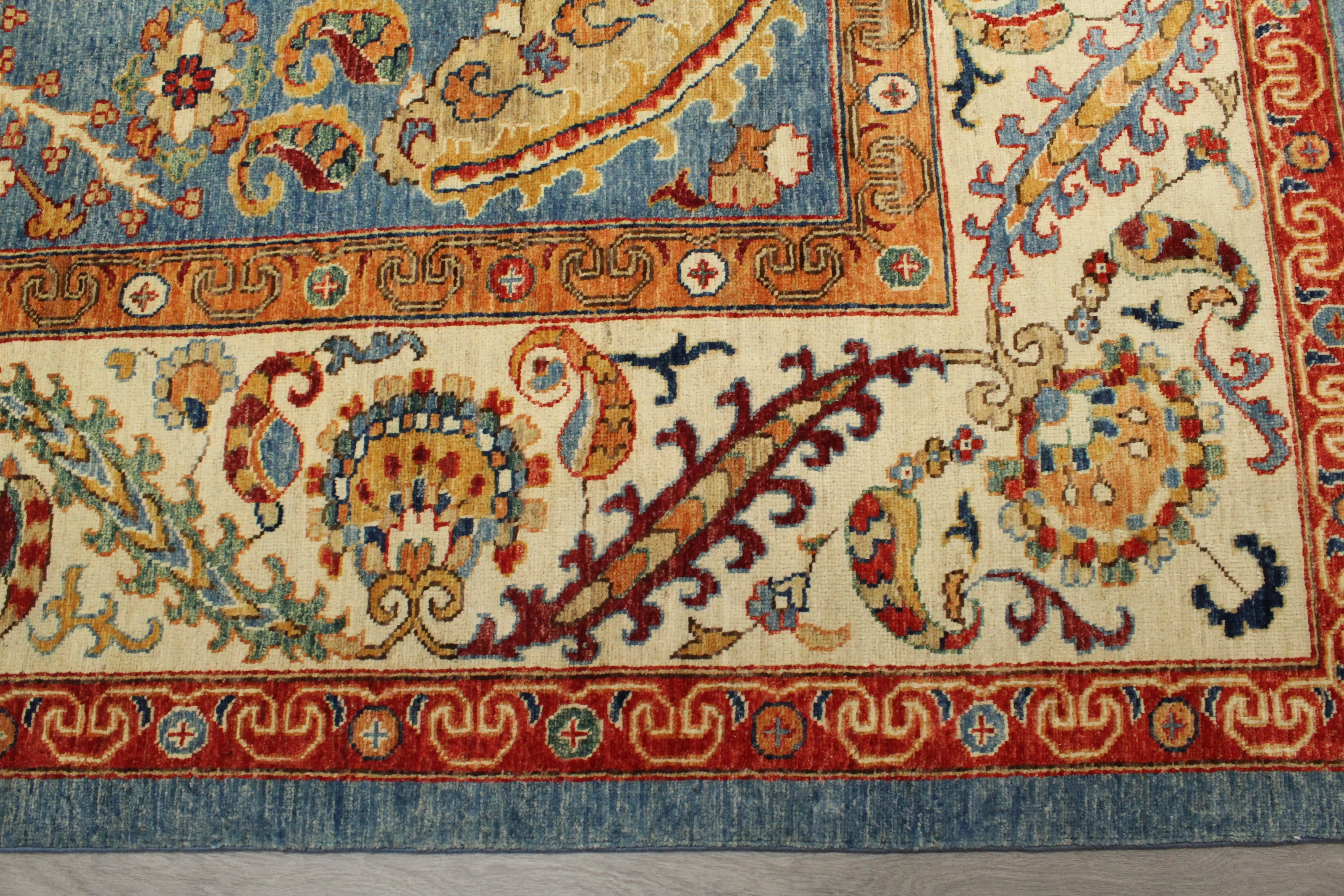 Sultani Rug - 371 cm x 270 cm