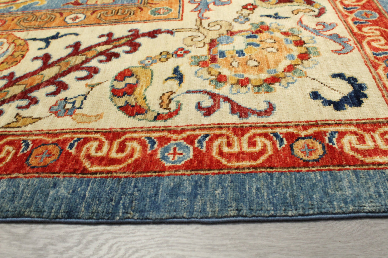 Sultani Rug - 371 cm x 270 cm