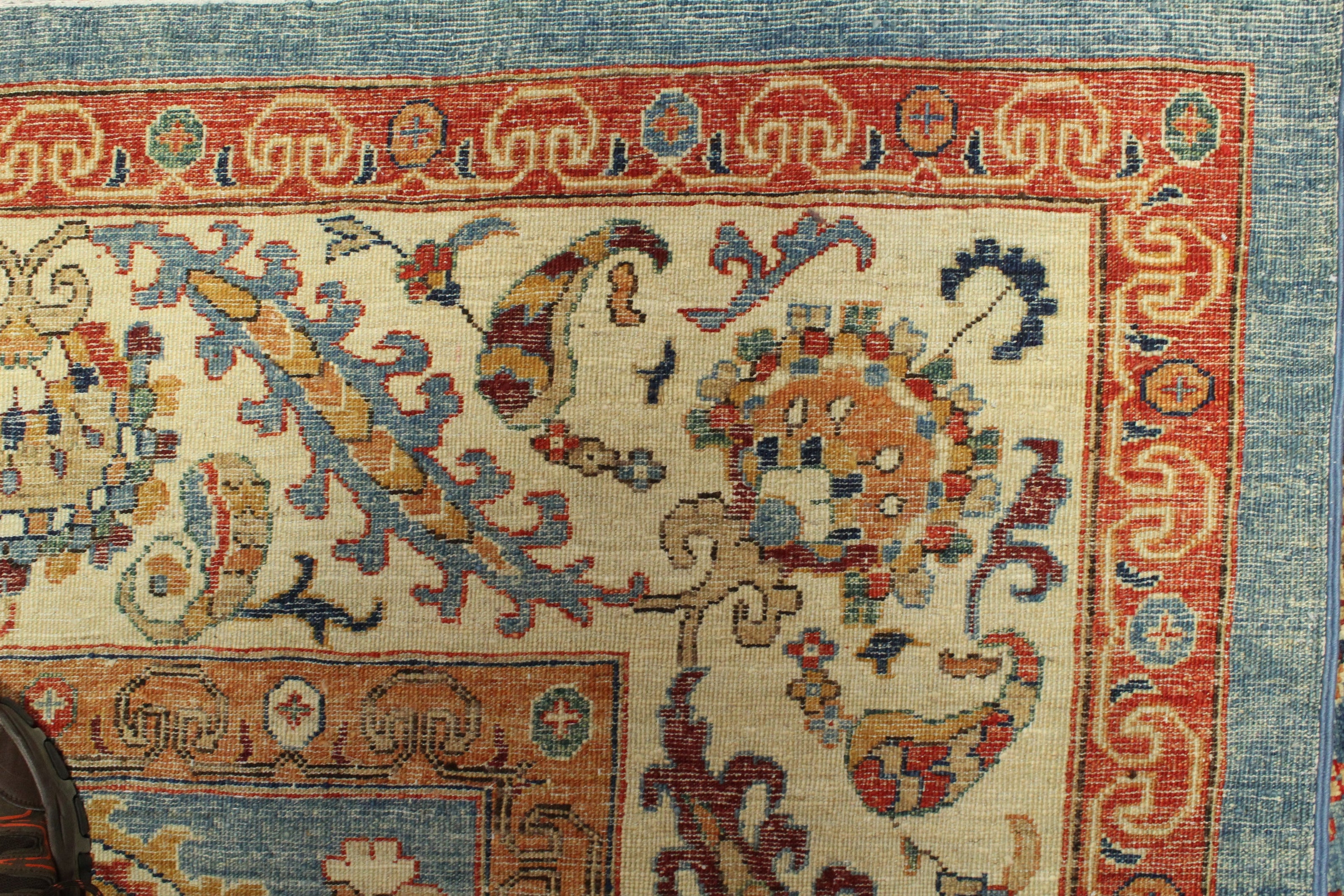 Sultani Rug - 371 cm x 270 cm