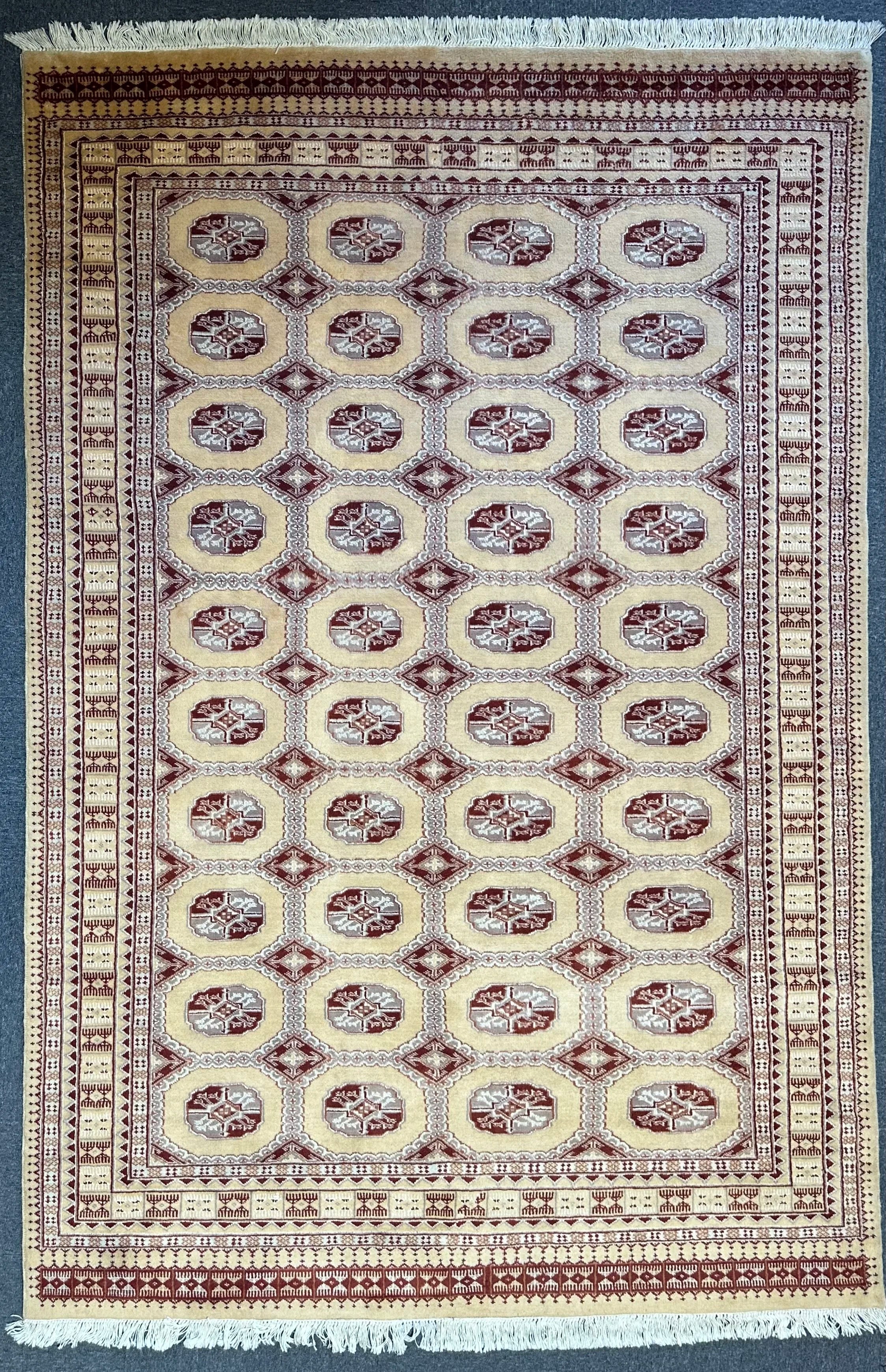Fine Bohkara 252x168cm New Zealand Wool