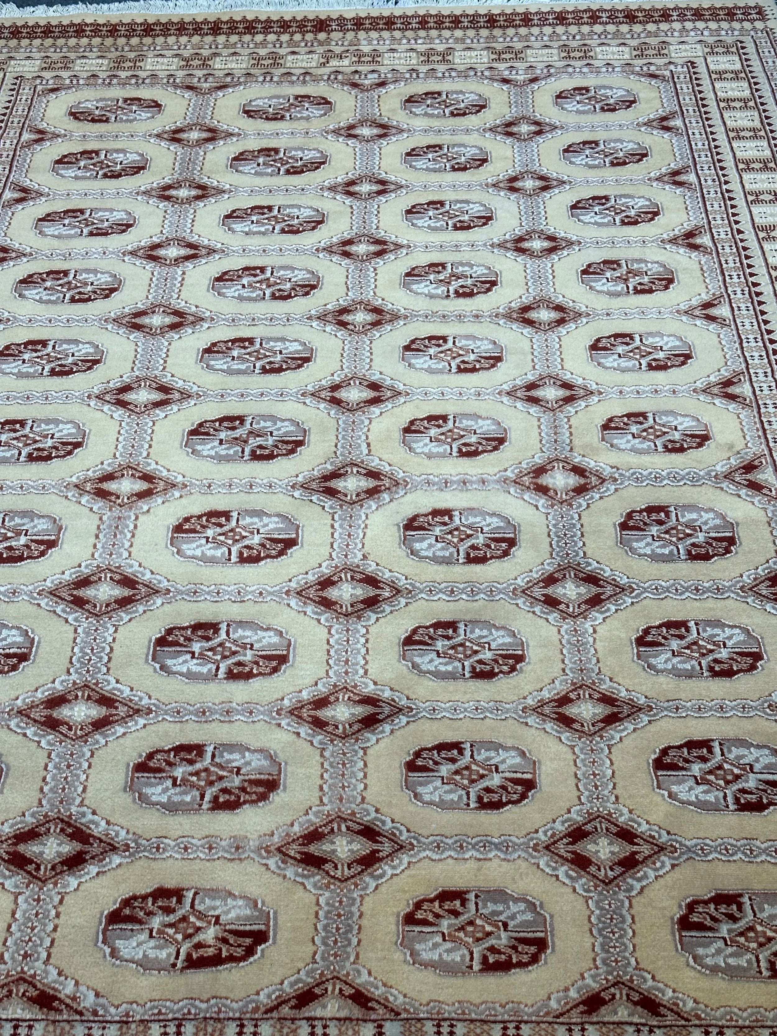 Fine Bohkara 252x168cm New Zealand Wool