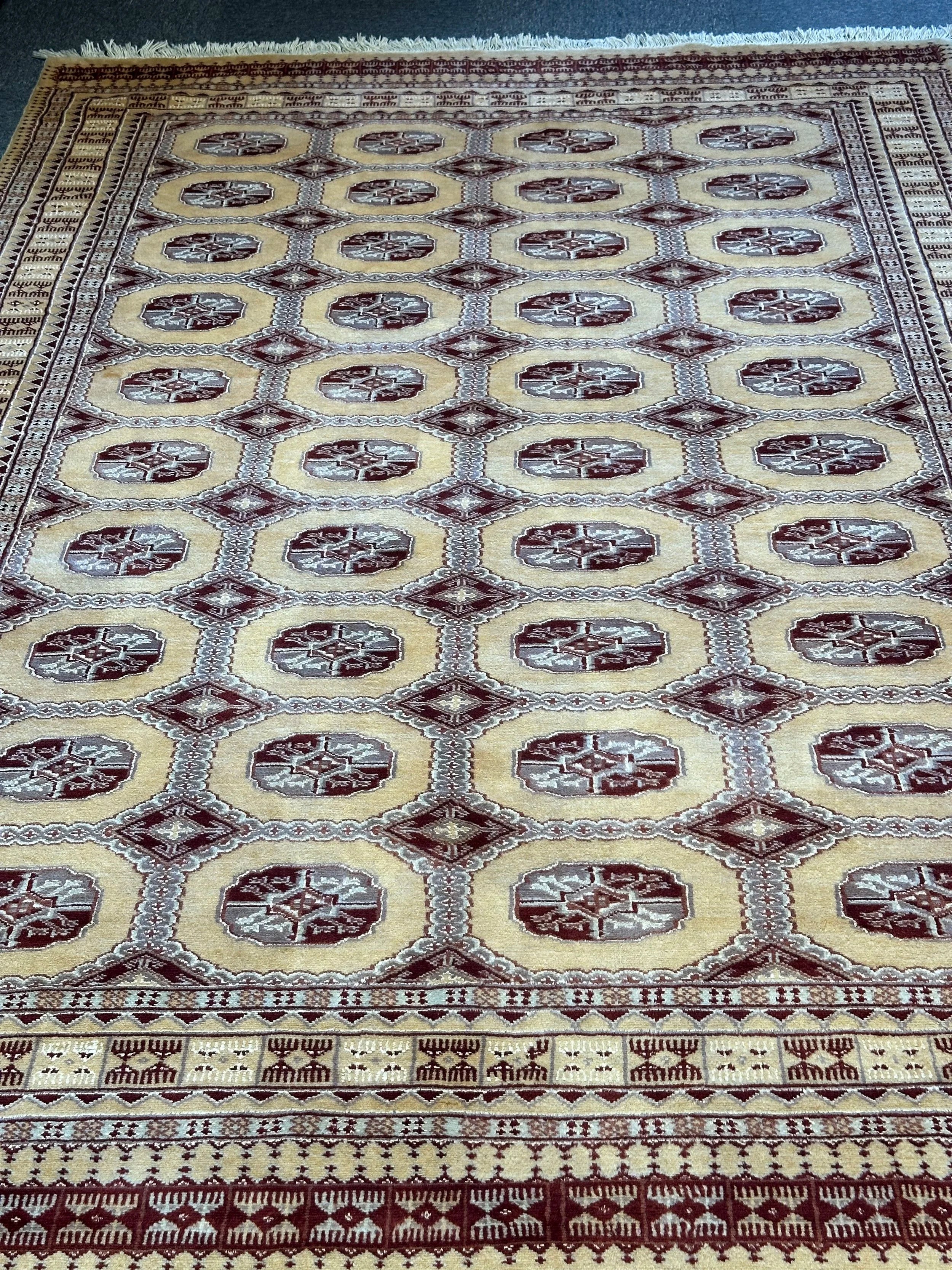 Fine Bohkara 252x168cm New Zealand Wool