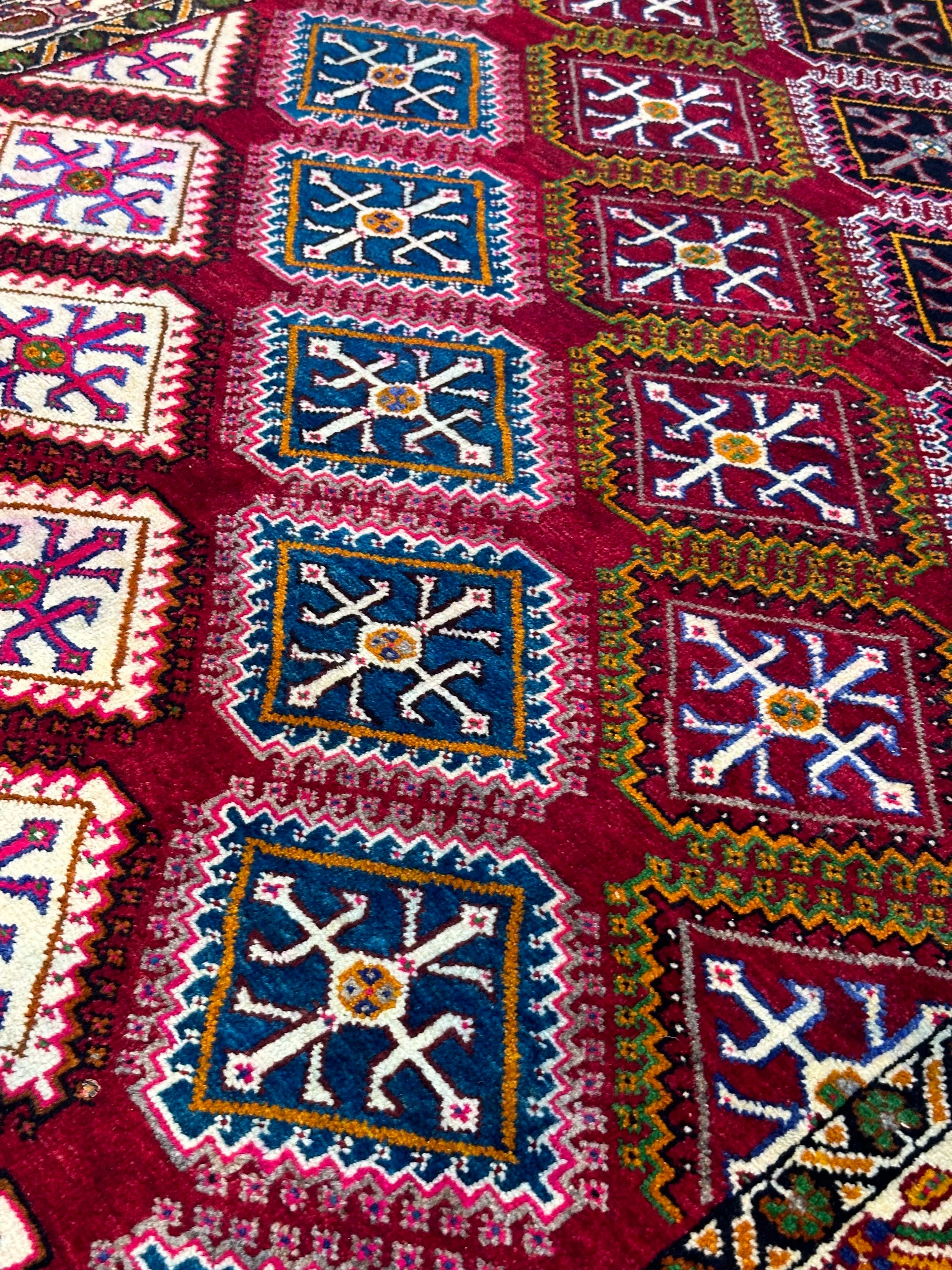 Persian Shiraz Gabbeh Design 250x160cm