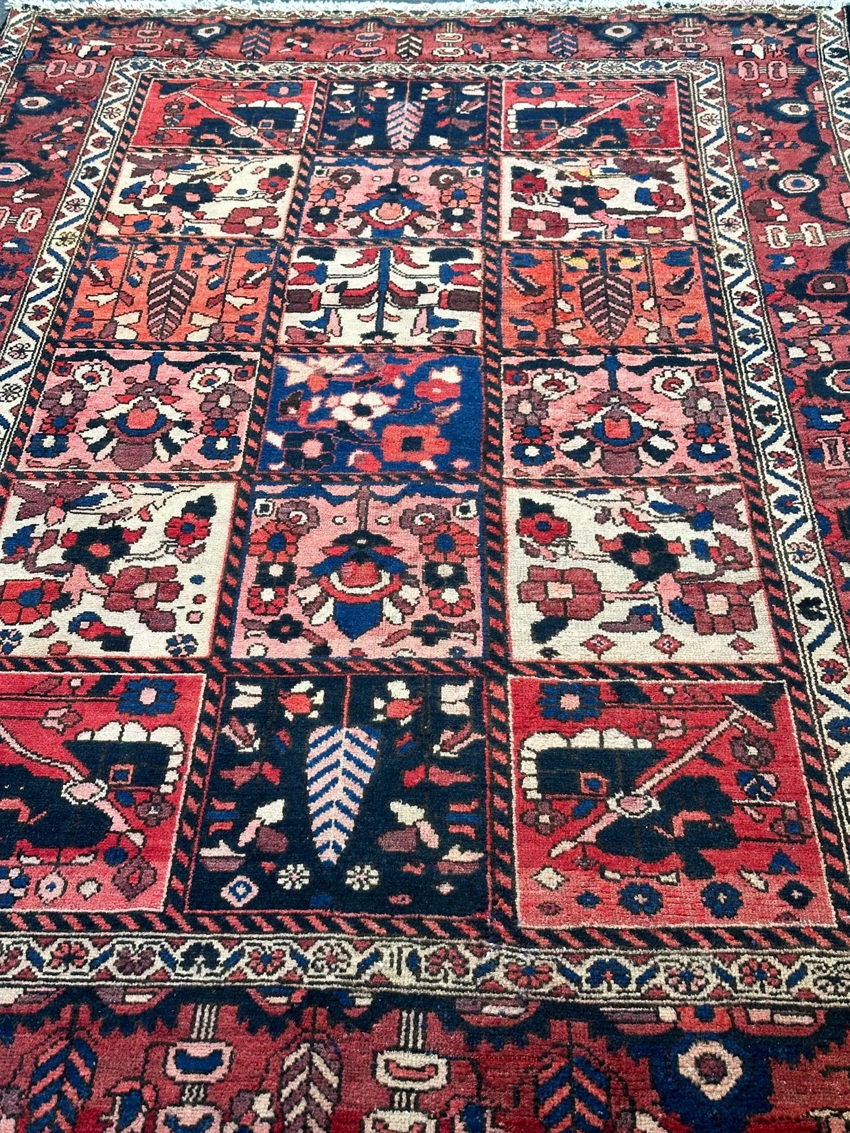 Persian Bakhtiari 230x150cm